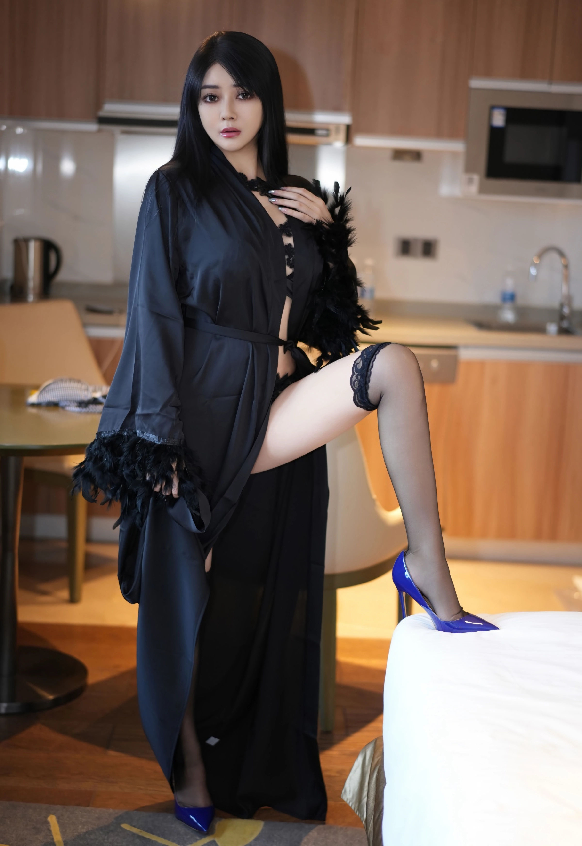 [YOUMI尤蜜荟] 2025.11.19 VOL.1182 凯竹Quinn 黑色情趣内衣 性感写真 [62+1P]