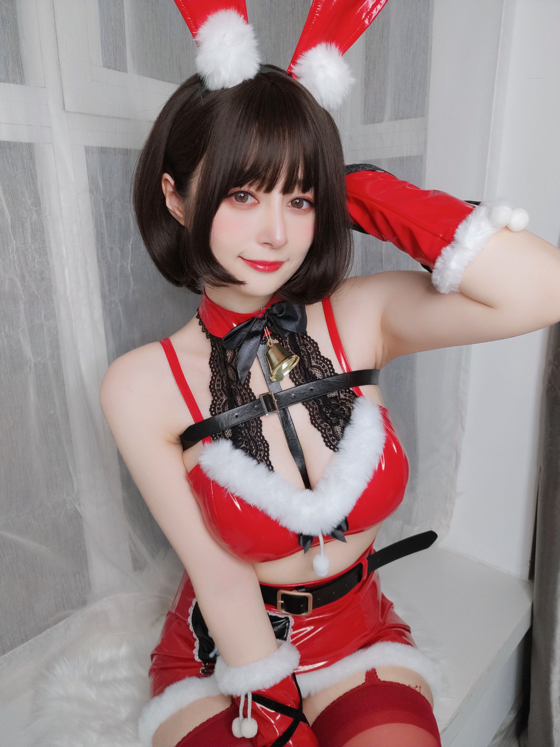 [COSPLAY] Coser小姐姐白银 – Christmas Bunny