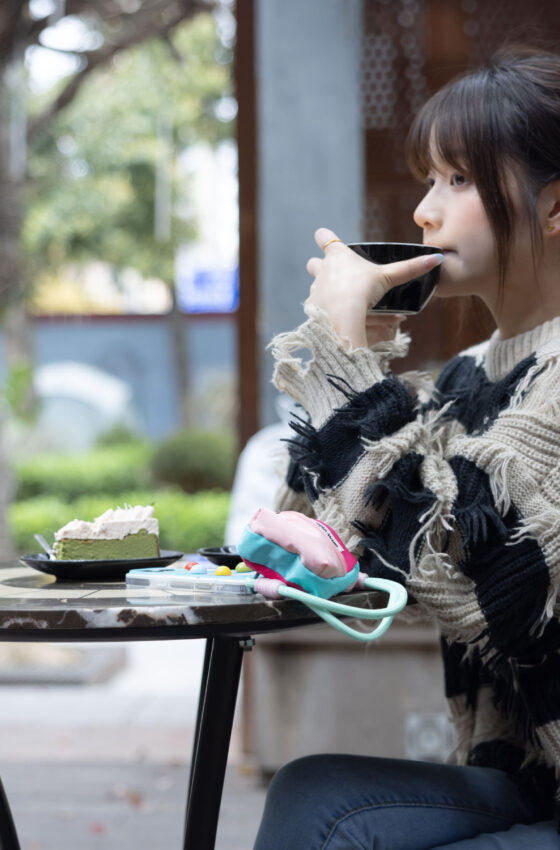 [她们印象] No.004 小点心 街拍围观 [178P]