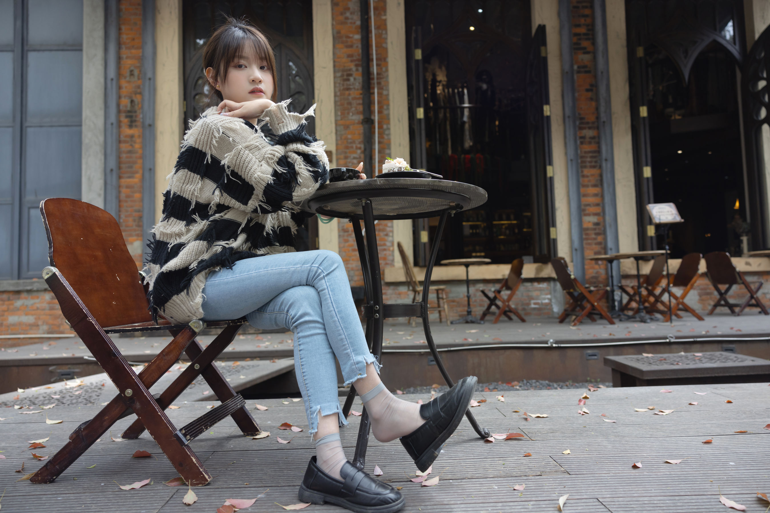 [她们印象] No.004 小点心 街拍围观 [178P]