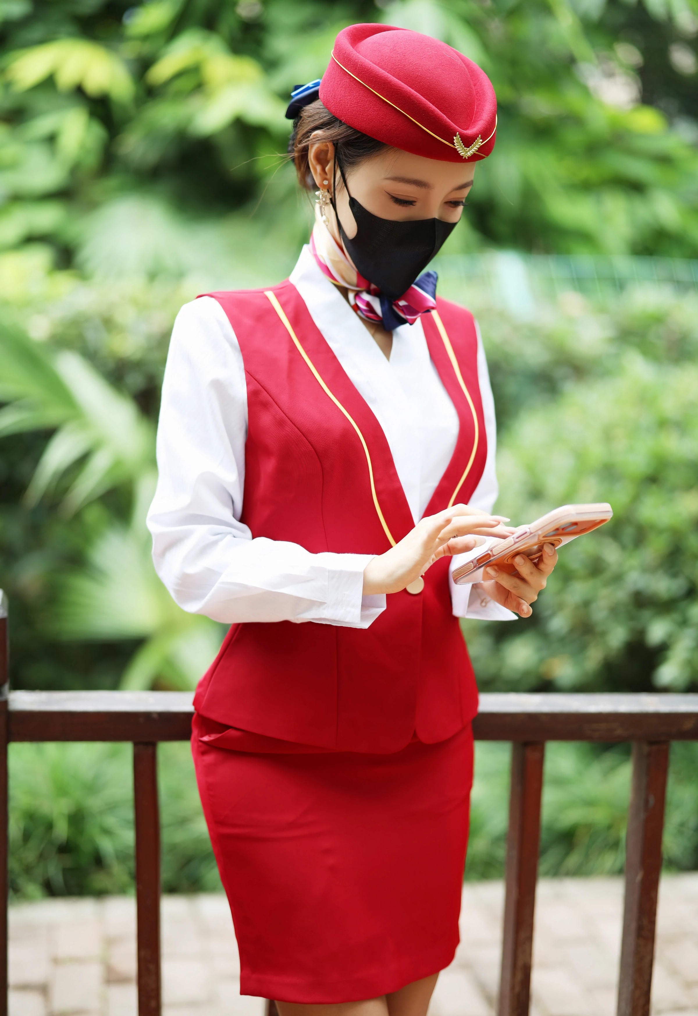 [YOUMI尤蜜荟] 2025.12.15 VOL.1189 Twins-桃之夭夭 最新一期模特合集 [92+1P]