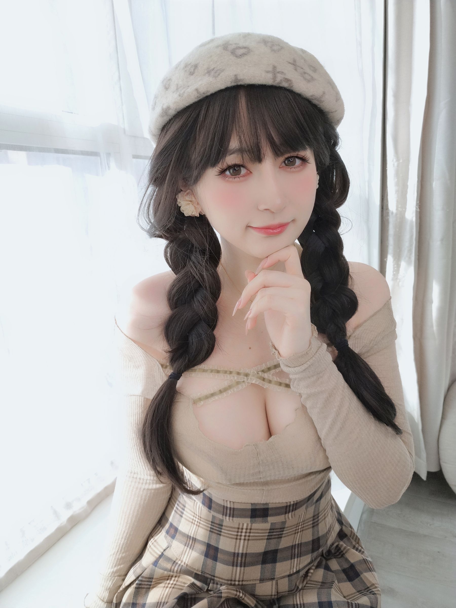 [COSPLAY] Coser小姐姐白银 – 隣人の妹