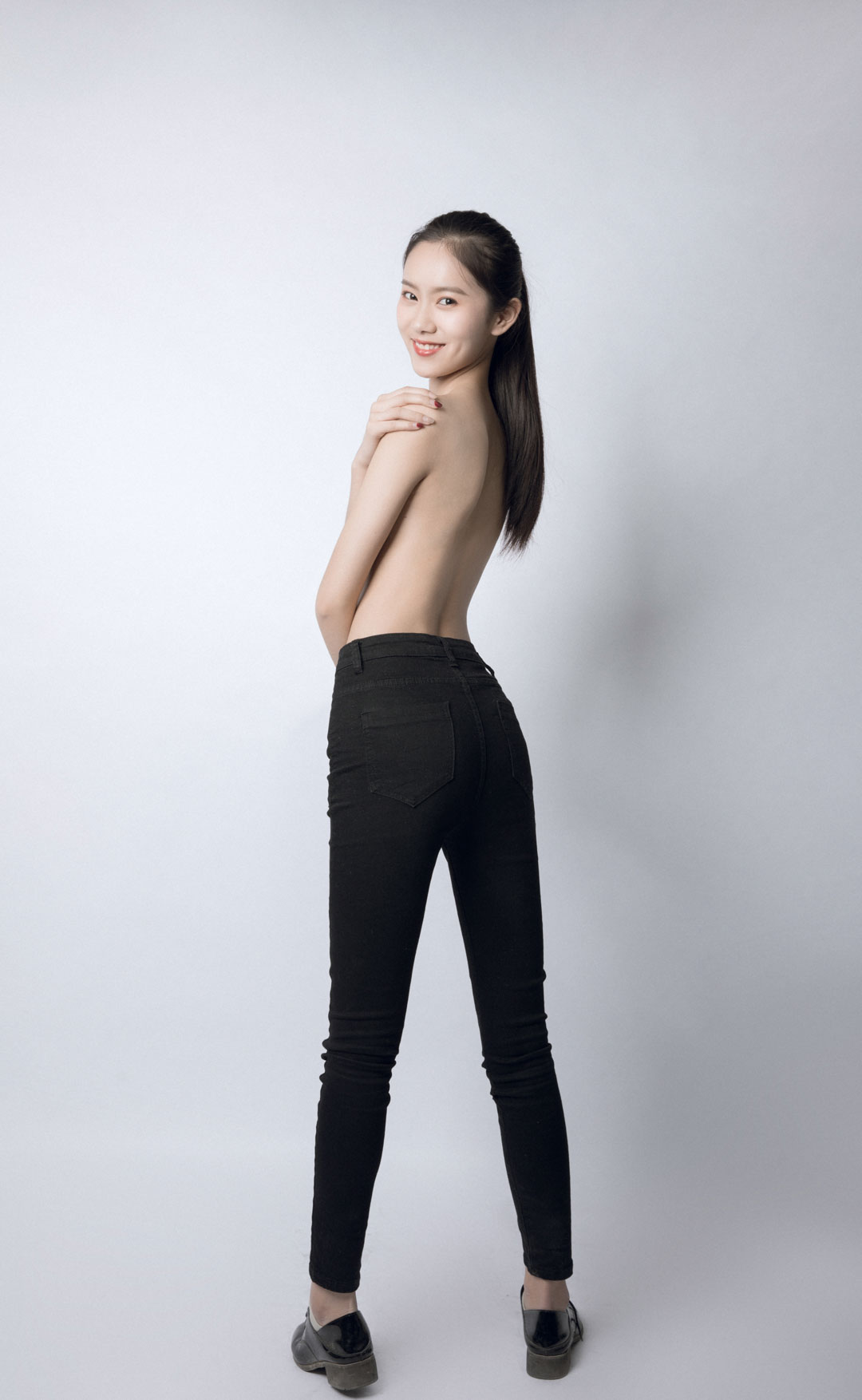 [寻花] 第7期 岳晓萌小天鹅私房写真 [39+1P]