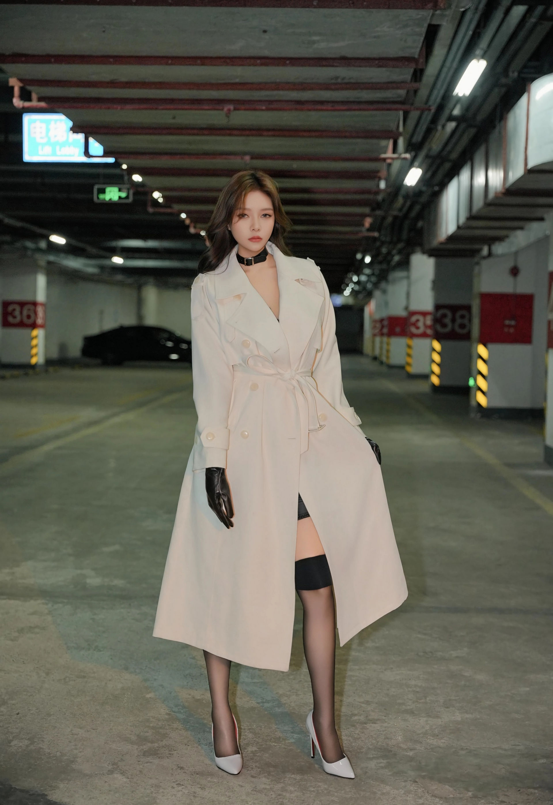 [XiuRen秀人网] 2025.12.30 No.11176 娜比 黑色情趣内衣 魅惑黑丝 性感写真 [71+1P]