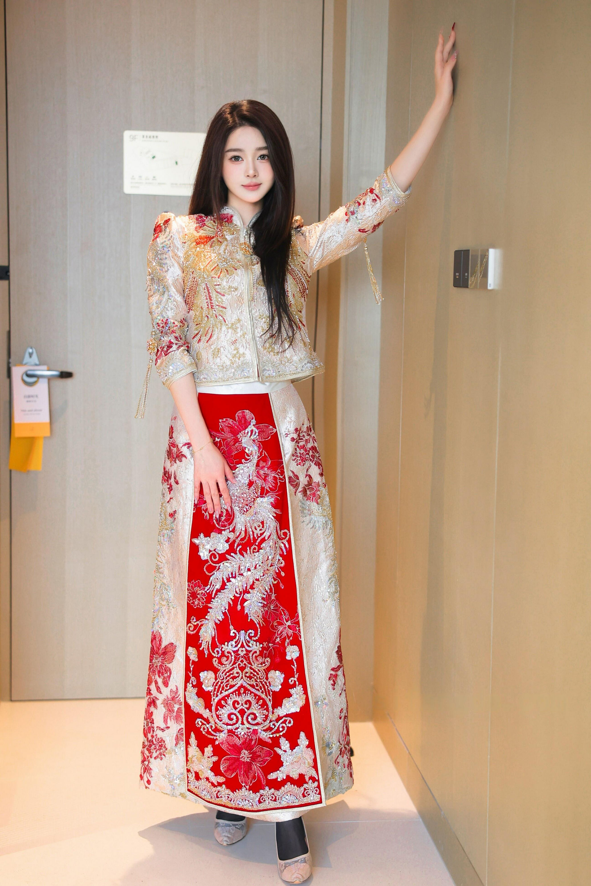 [秀人内购] candy糖糖 诱人私拍福利 新春盛装