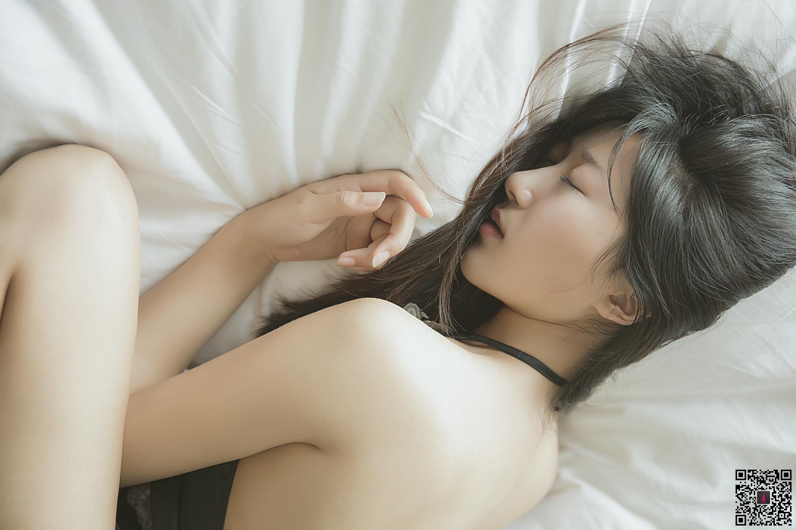 [寻花] 第18期 小茹情趣写真 [32+1P]