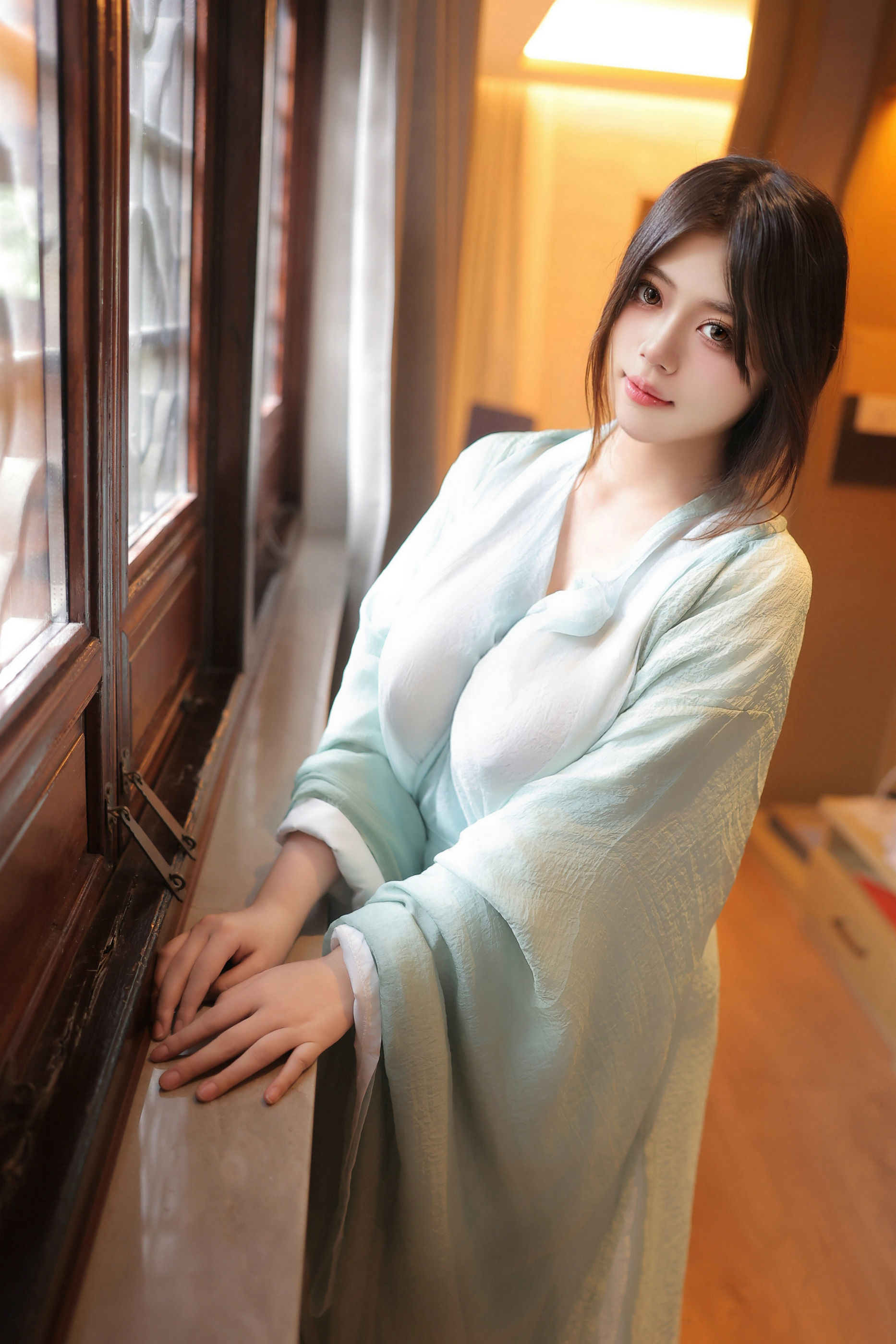 [秀人内购] 蛋蛋宝 诱人私拍福利 古风汉服