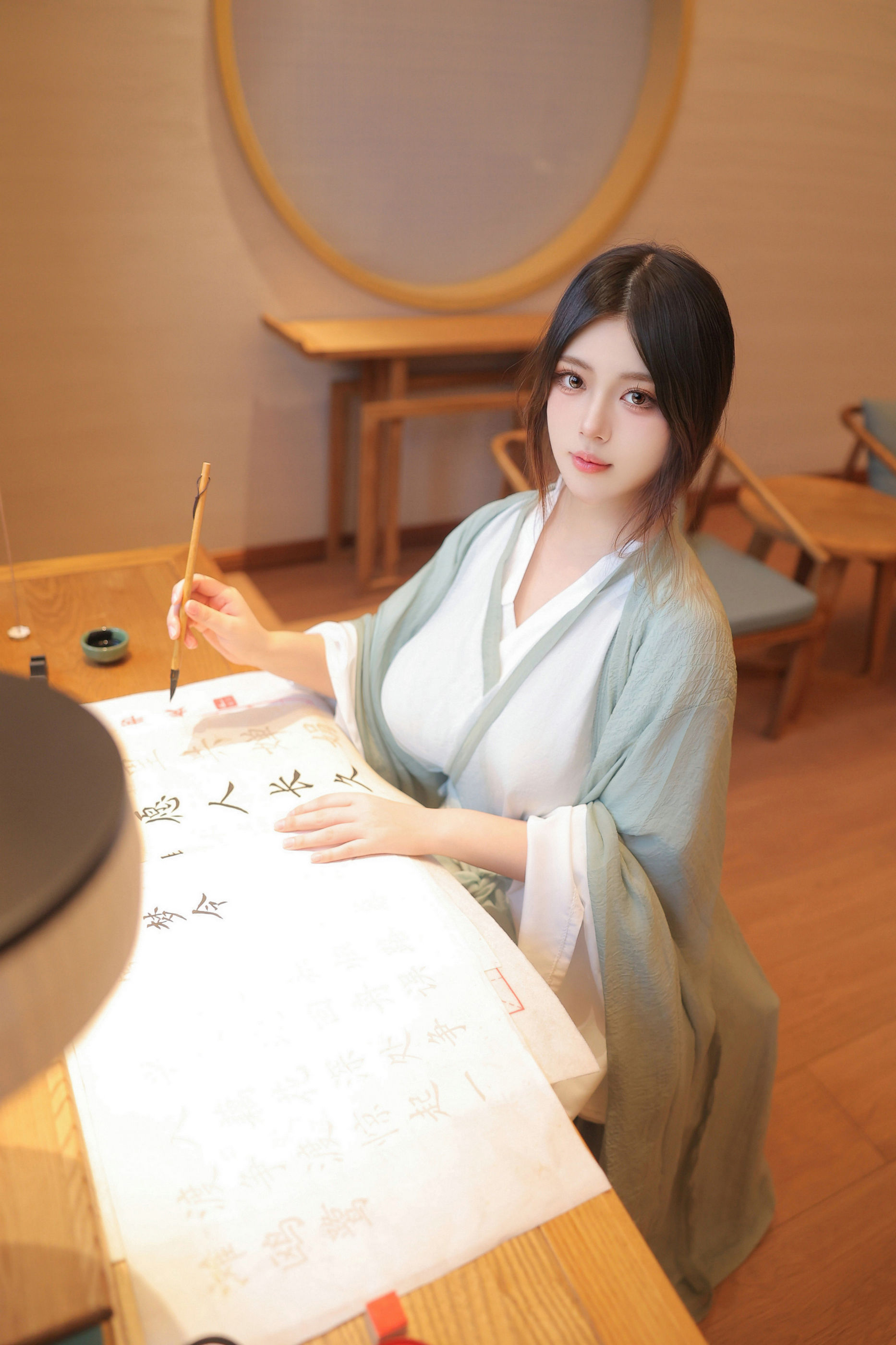 [秀人内购] 蛋蛋宝 诱人私拍福利 古风汉服