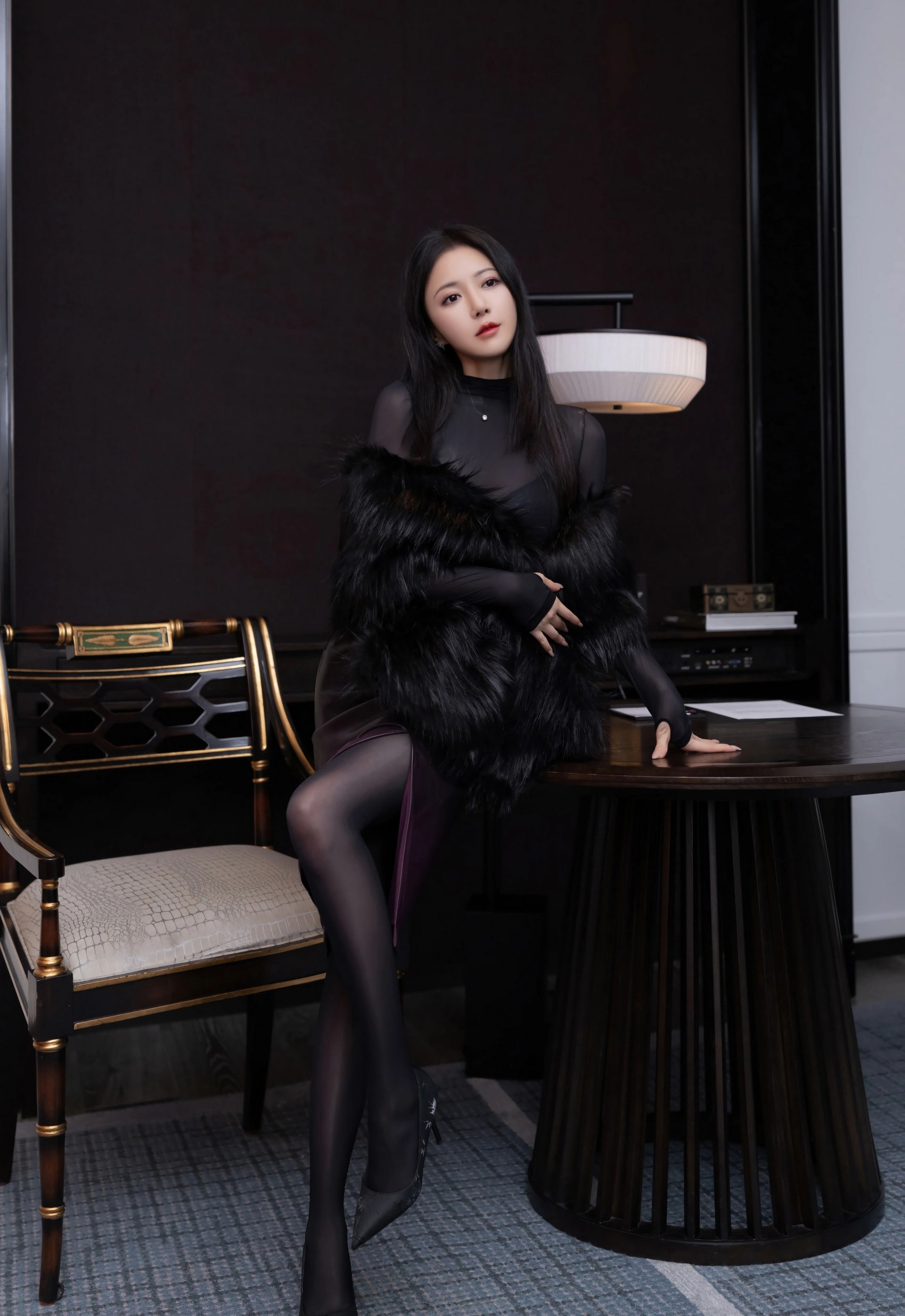 [XiuRen秀人网] 2026.01.16 No.11245 鱼子酱Fish 黑色内衣 黑色连体丝袜 性感写真 [79+1P]