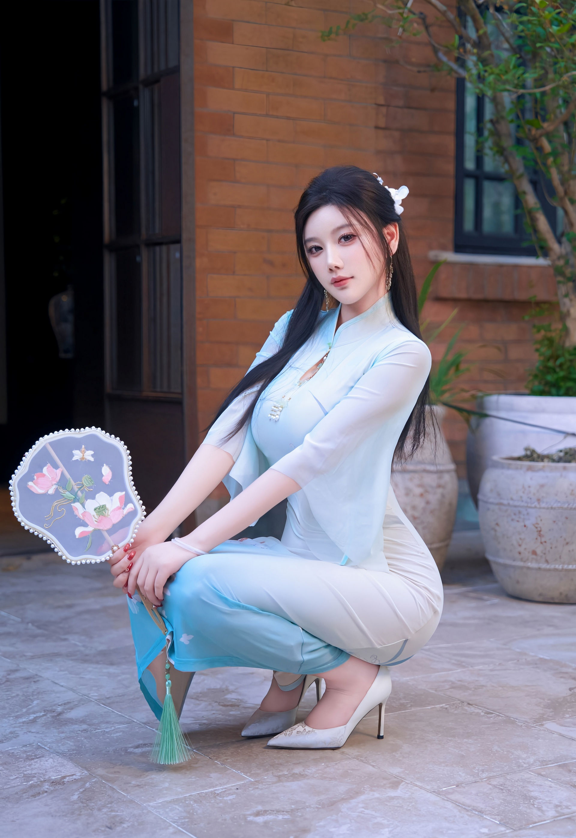 [XiuRen秀人网] 2026.01.21 No.11258 杨晨晨 蓝色古风服饰 魅惑黑丝 性感写真 [72+1P]