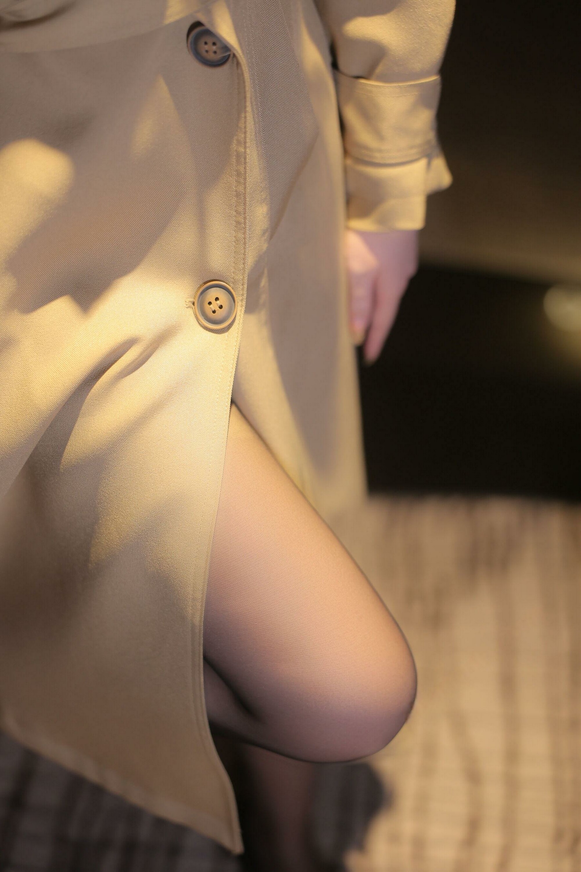 [秀人内购] 希雅sia 诱人私拍福利 风衣黑丝