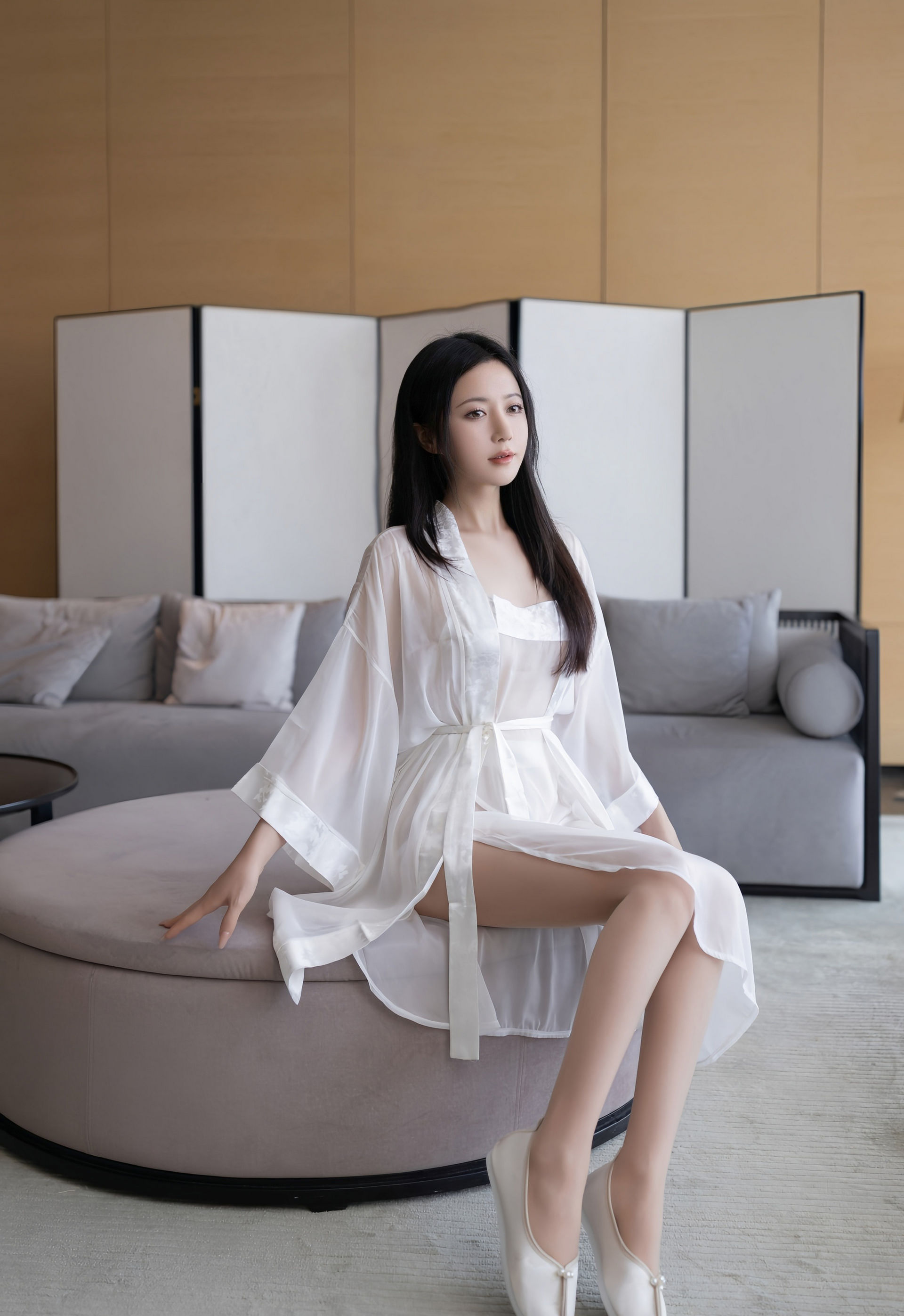 [XiuRen秀人网] 2026.01.23 No.11275 鱼子酱Fish 白色浴袍 肉色丝袜 性感写真 [80+1P]