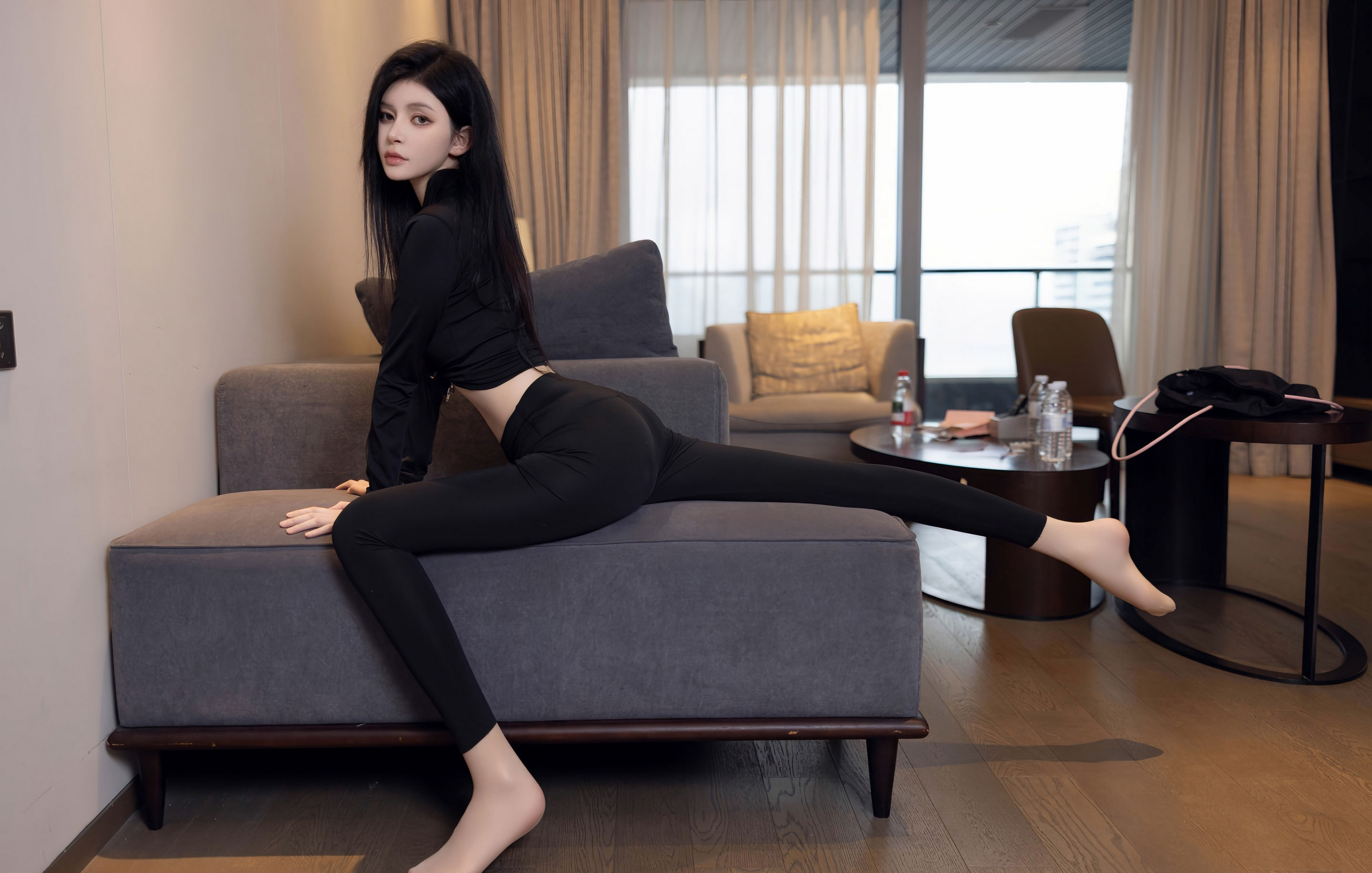 [XiuRen秀人网] 2026.01.28 No.11283 沈如斯 新人首套写真 性感黑色情趣内衣 [85+1P]