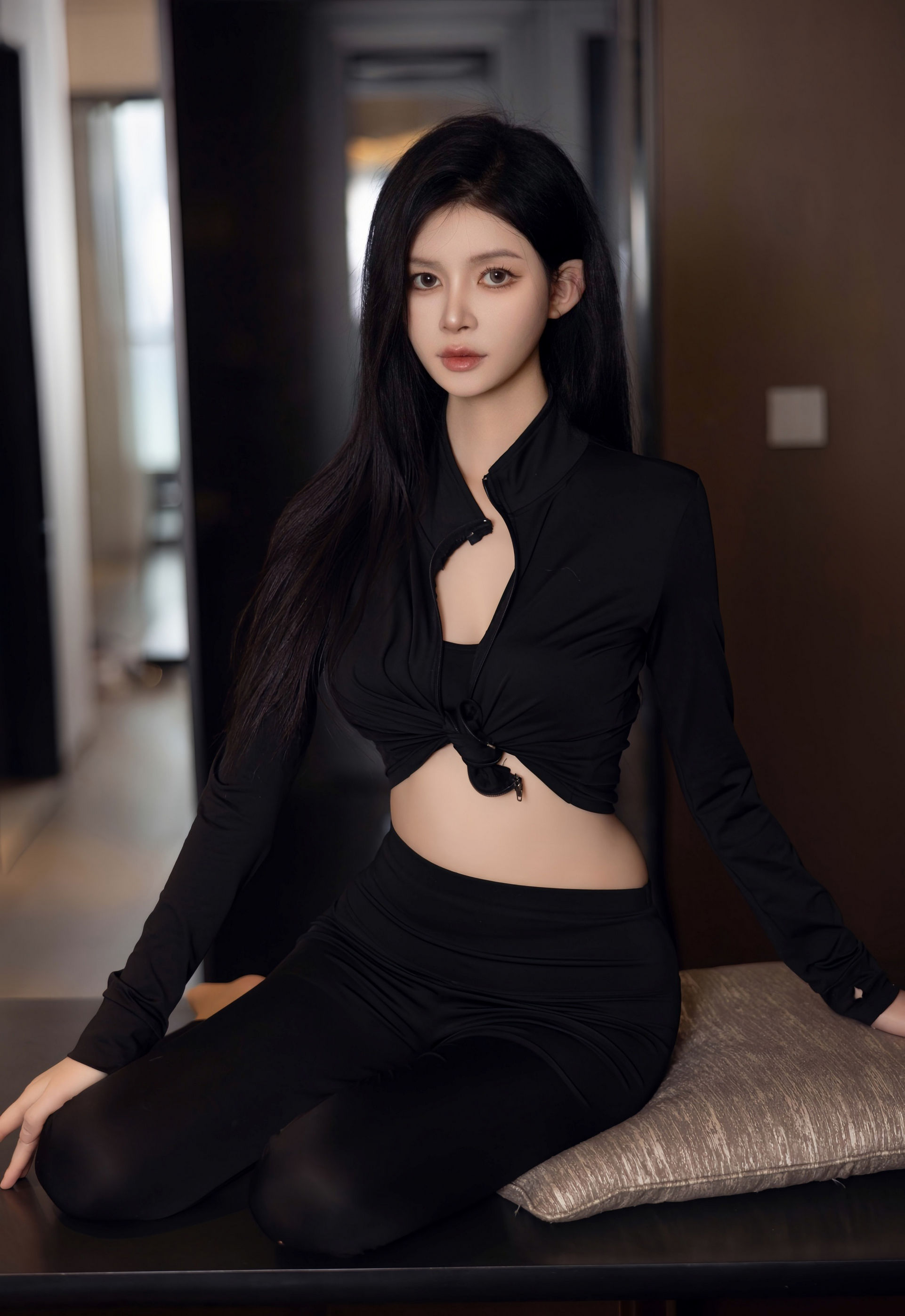 [XiuRen秀人网] 2026.01.28 No.11283 沈如斯 新人首套写真 性感黑色情趣内衣 [85+1P]