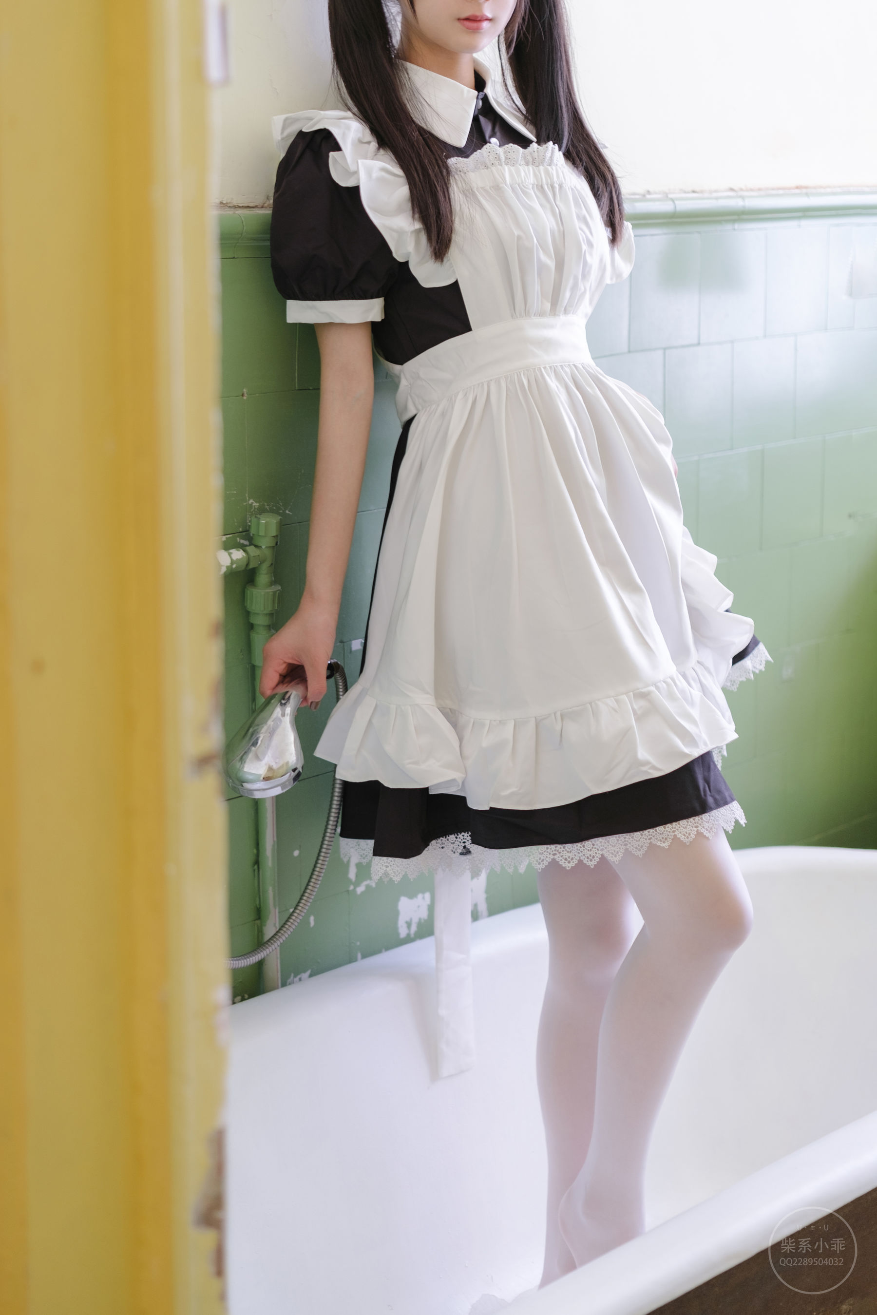 [稚乖画册] 夜夜 白丝女仆 [70P]