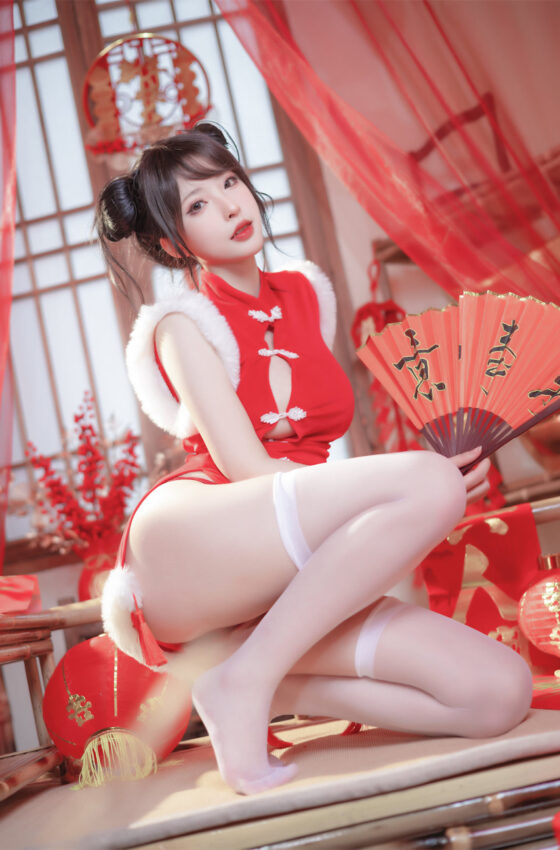 [COSPLAY] 清水由乃 祝您新年快乐