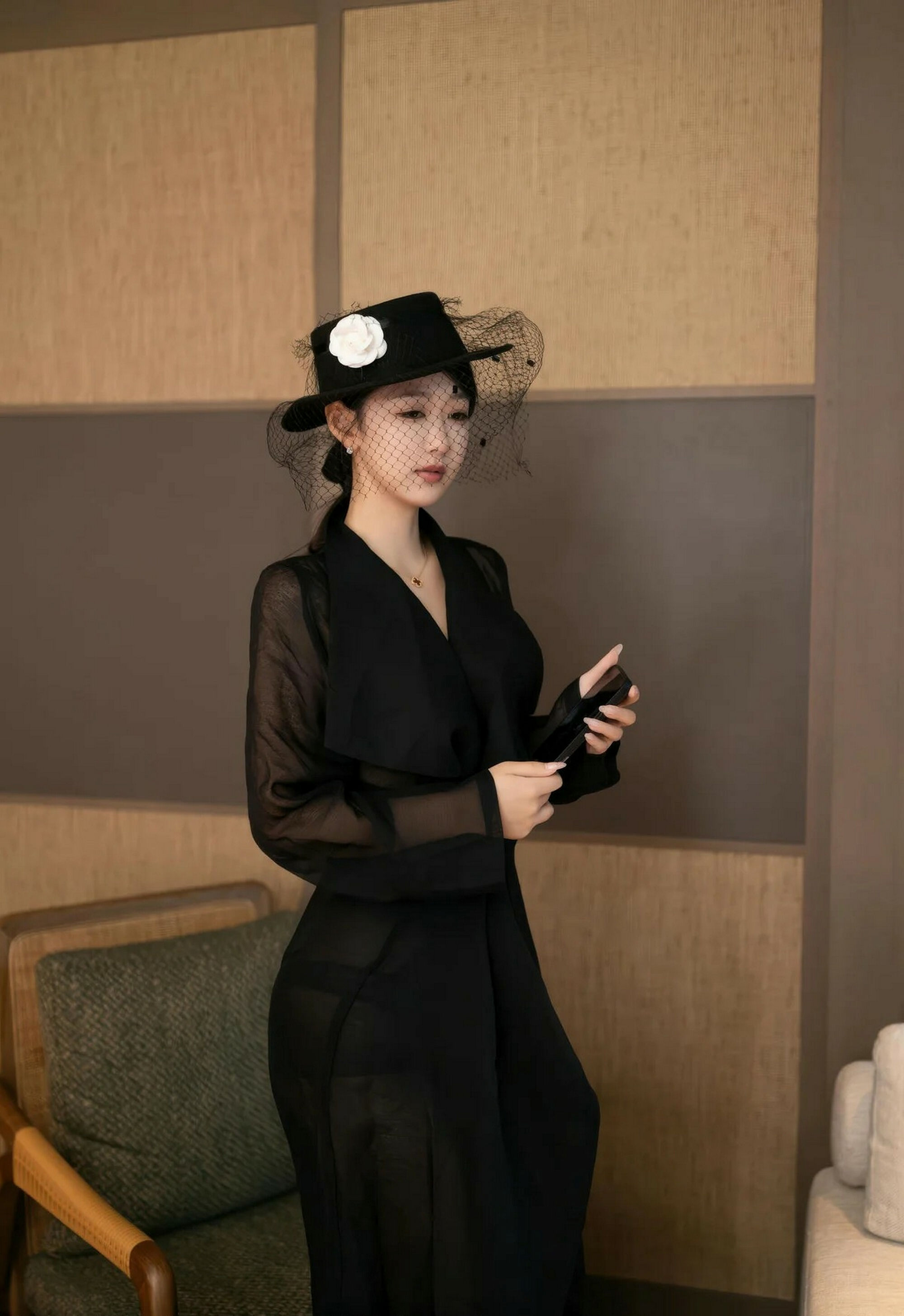 [XiuRen秀人网] 2026.02.02 No.11309 唐安琪 性感黑色情趣内衣 珠海旅拍写真 [74+1P]