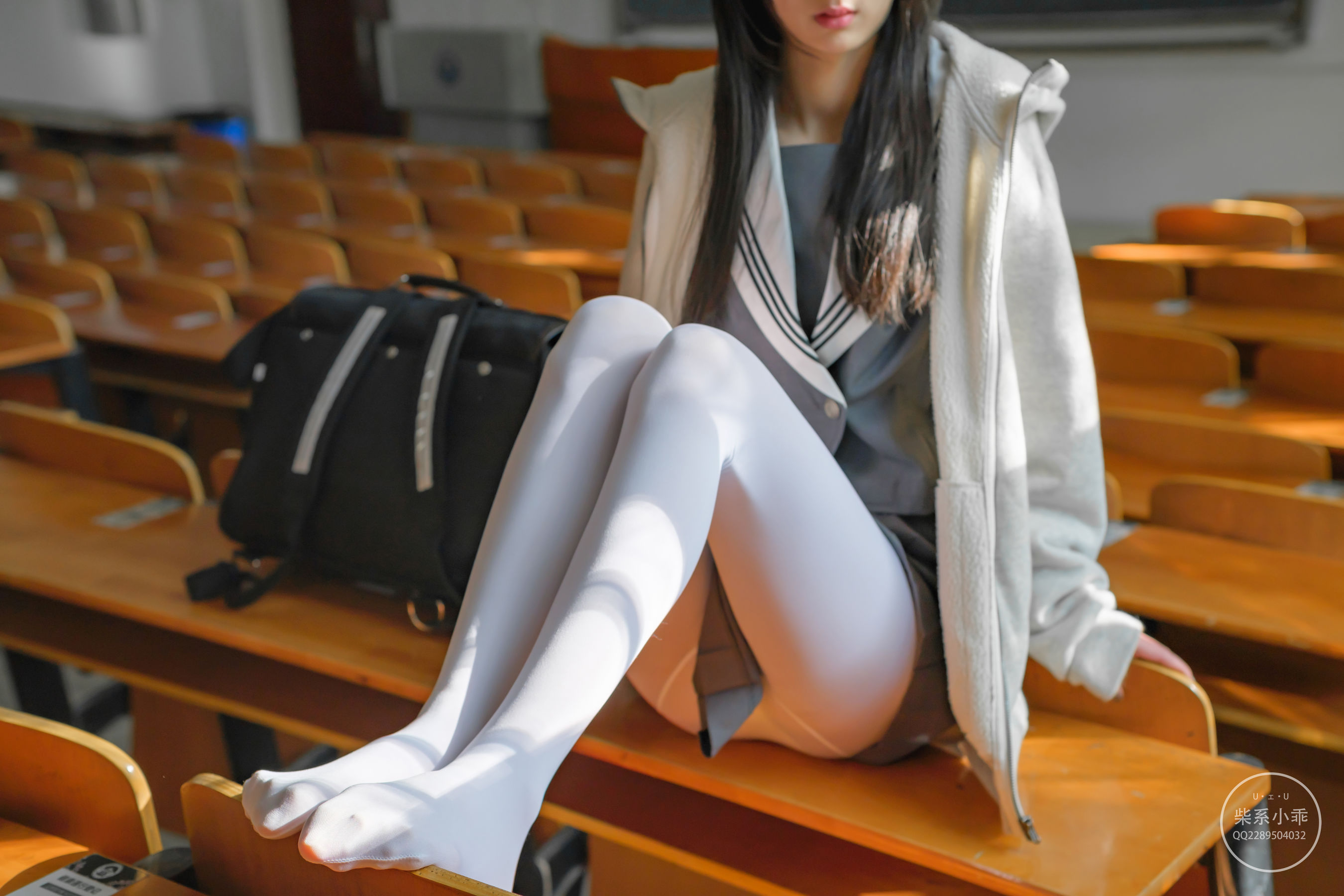 [稚乖画册] 夜夜 教室 [63P]