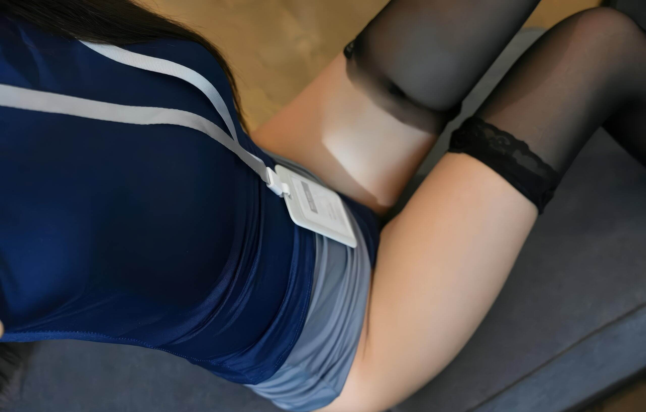 [XiuRen秀人网] 2026.02.04 No.11316 姜冉冉_Renee@ OL服饰 魅惑黑丝 性感写真 [76+1P]