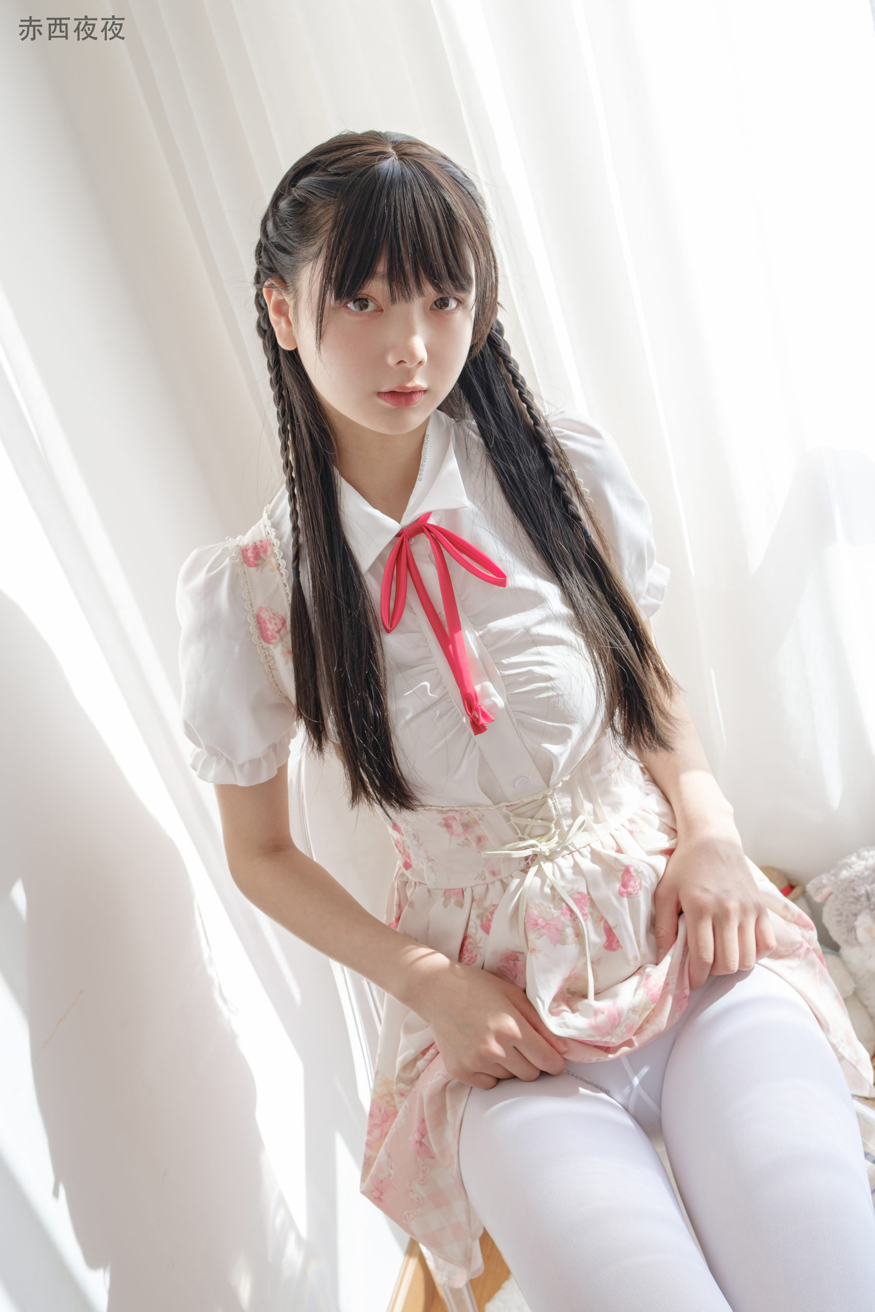 [稚乖画册] 夜夜 白丝JK [81P]