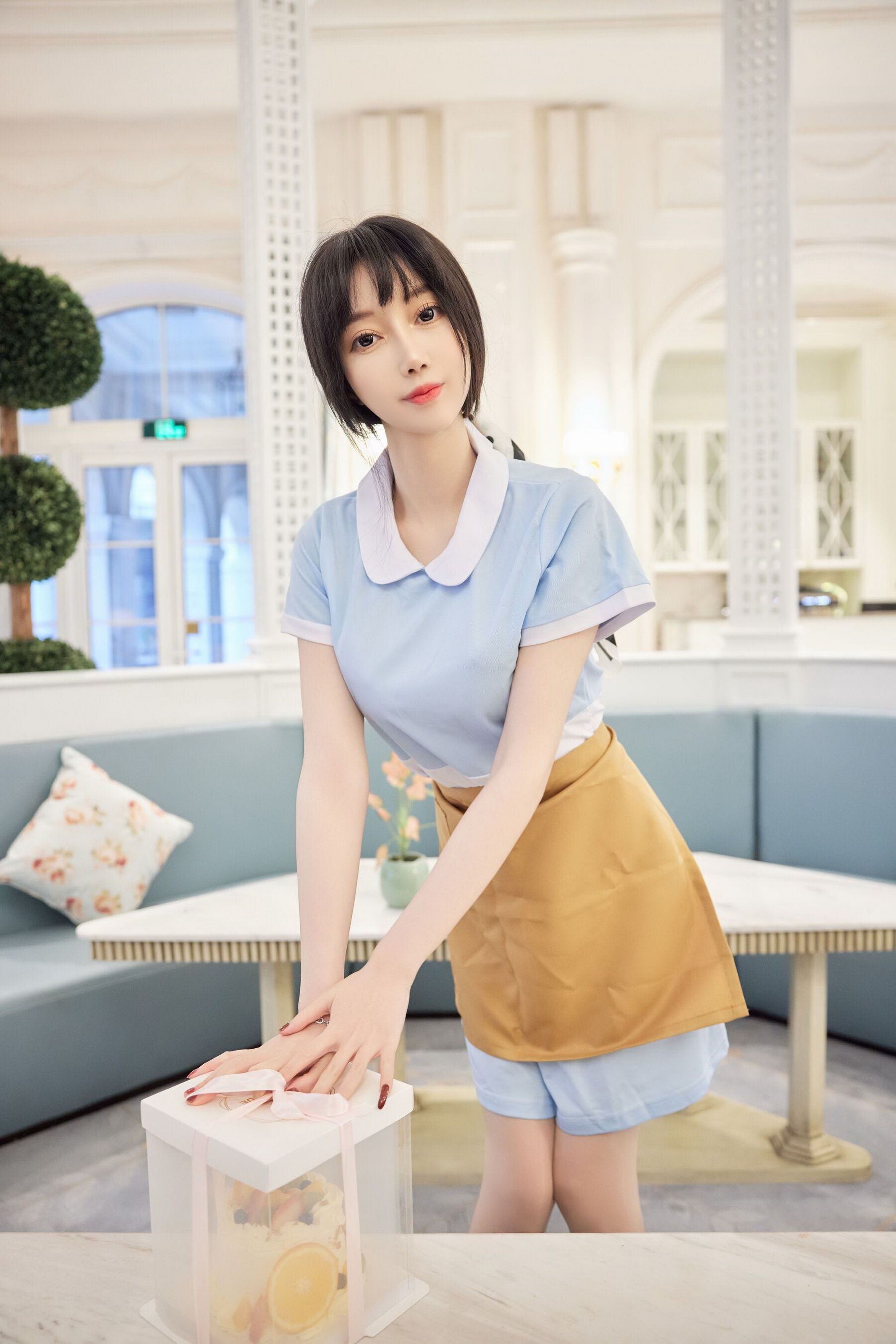 [秀人内购] 玥儿玥 诱人私拍福利 生日