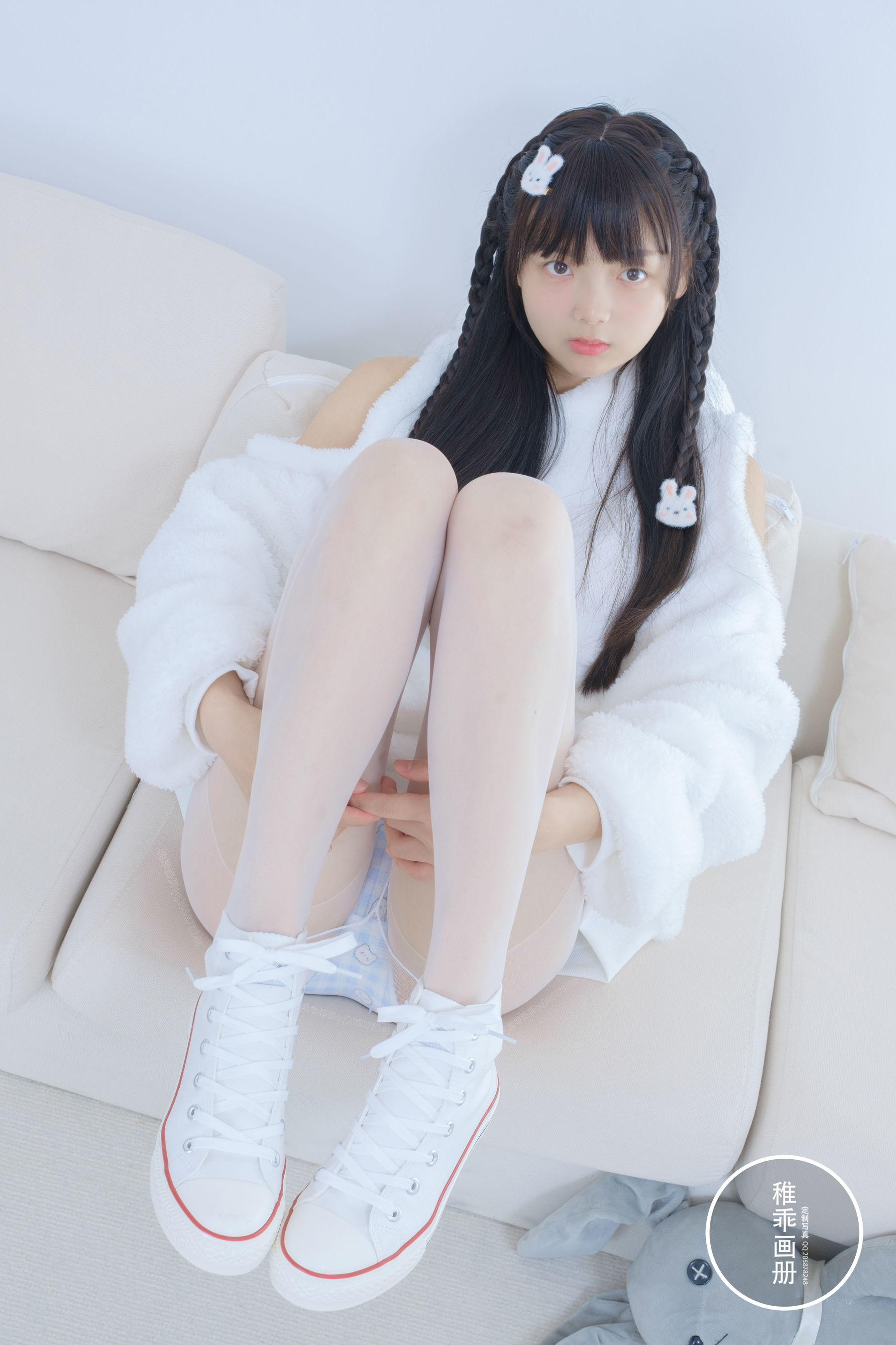 [稚乖画册] 夜夜 白丝双马尾 [82P]