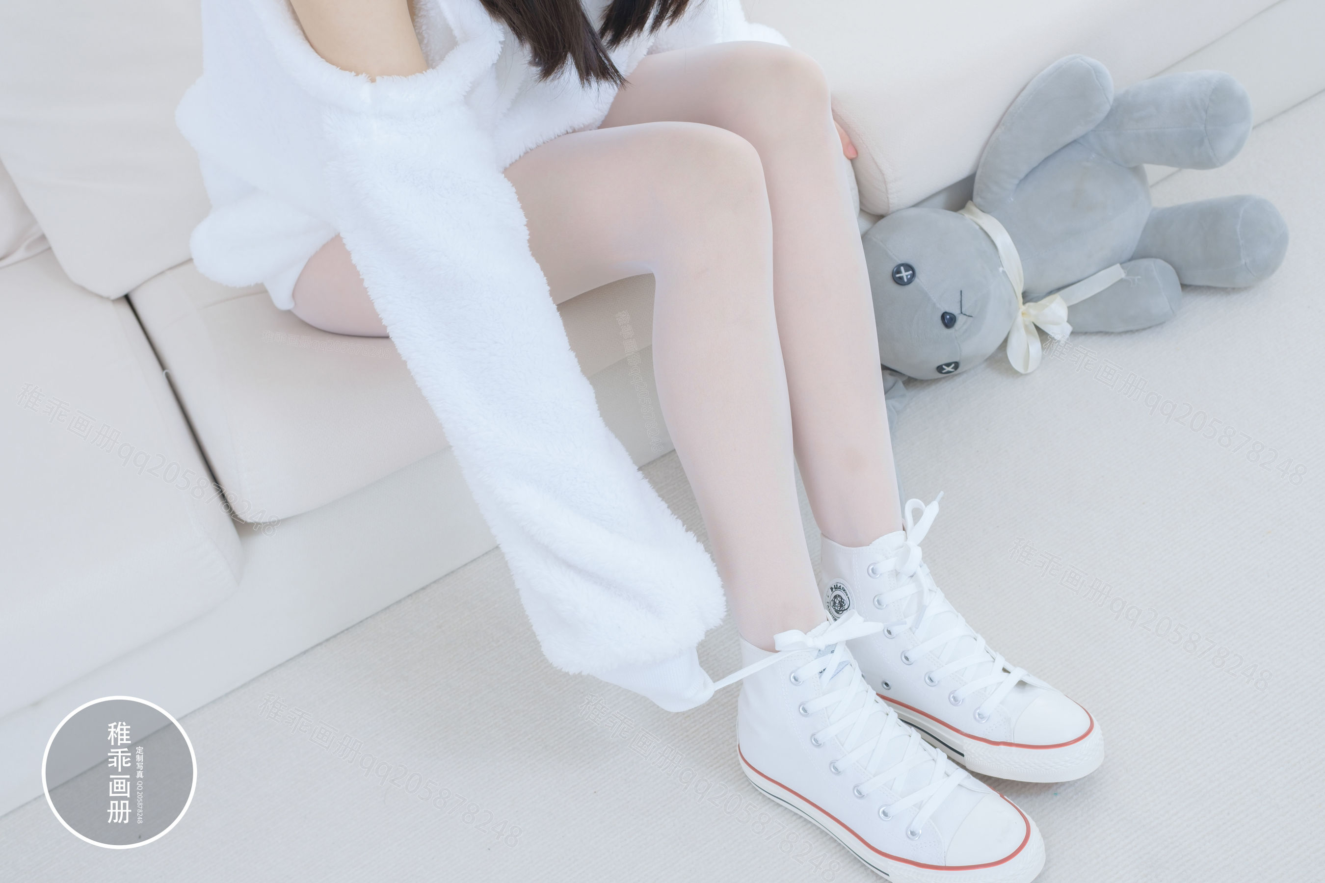 [稚乖画册] 夜夜 白丝双马尾 [82P]