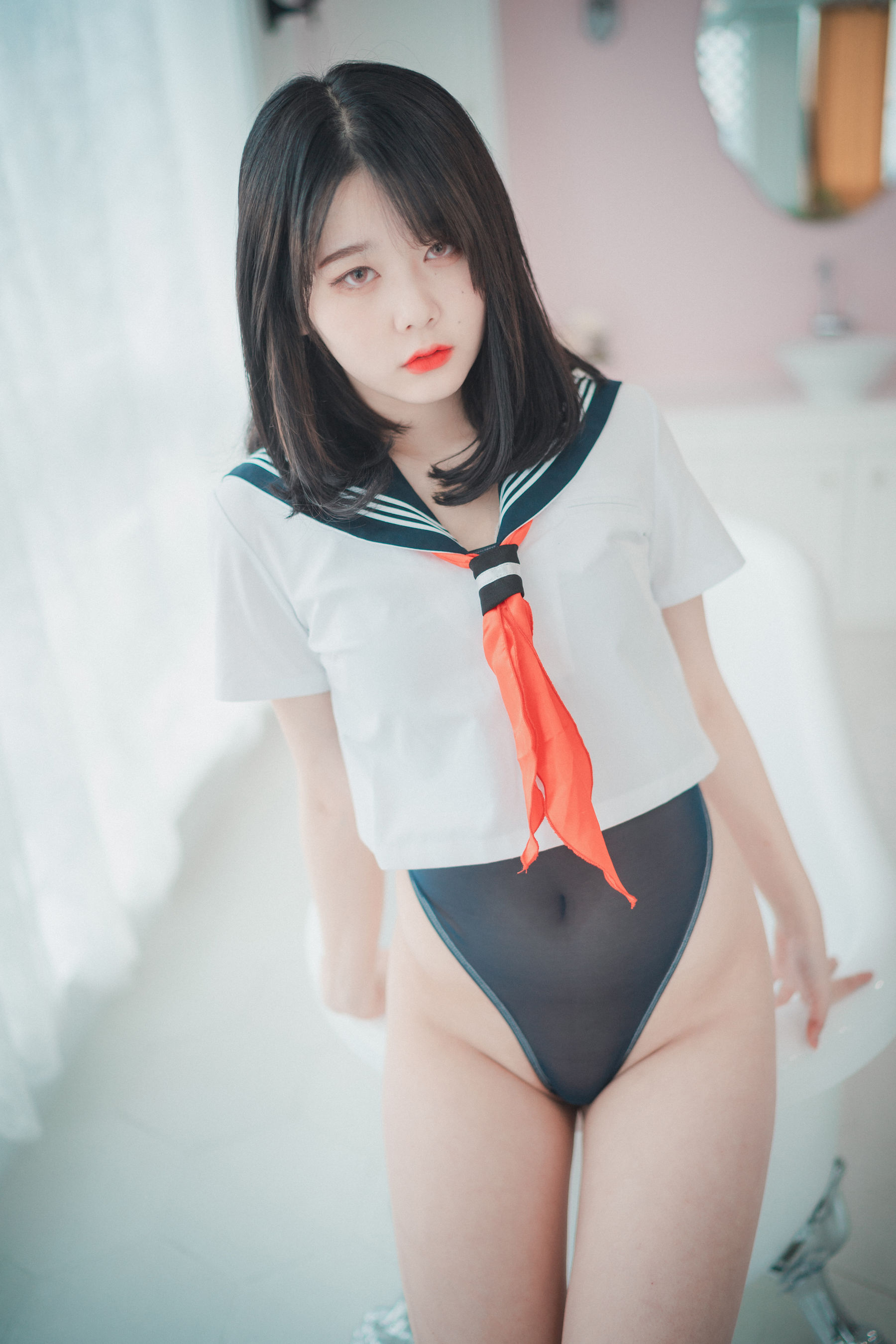 [DJAWA] Zia – Swimming Lessons [48P]