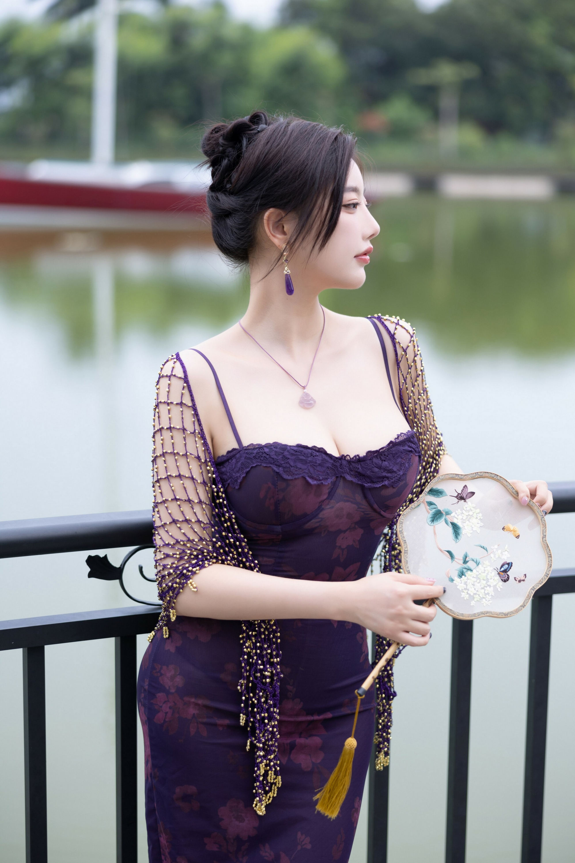 [秀人内购] 杨晨晨 诱人私拍福利 紫色情趣内衣