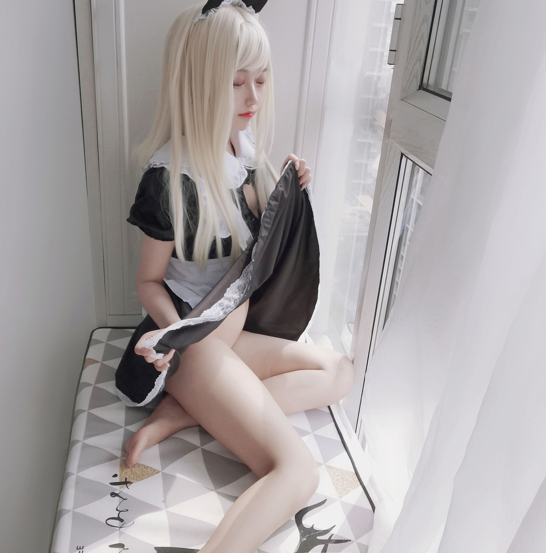 [COSPLAY]eloise软软 – 女仆长裙