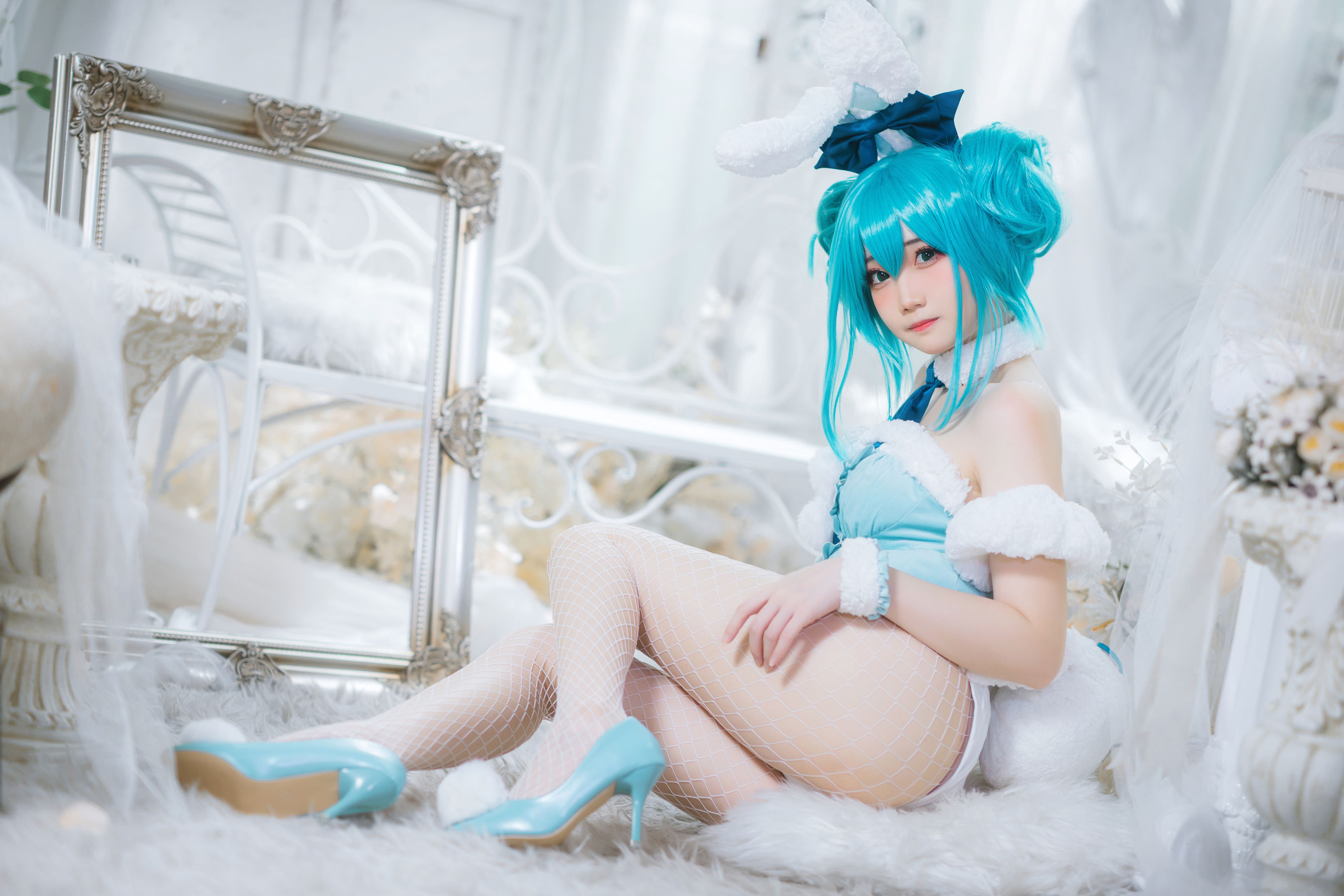 [COSPLAY] 焖焖碳 – 初音兔女郎