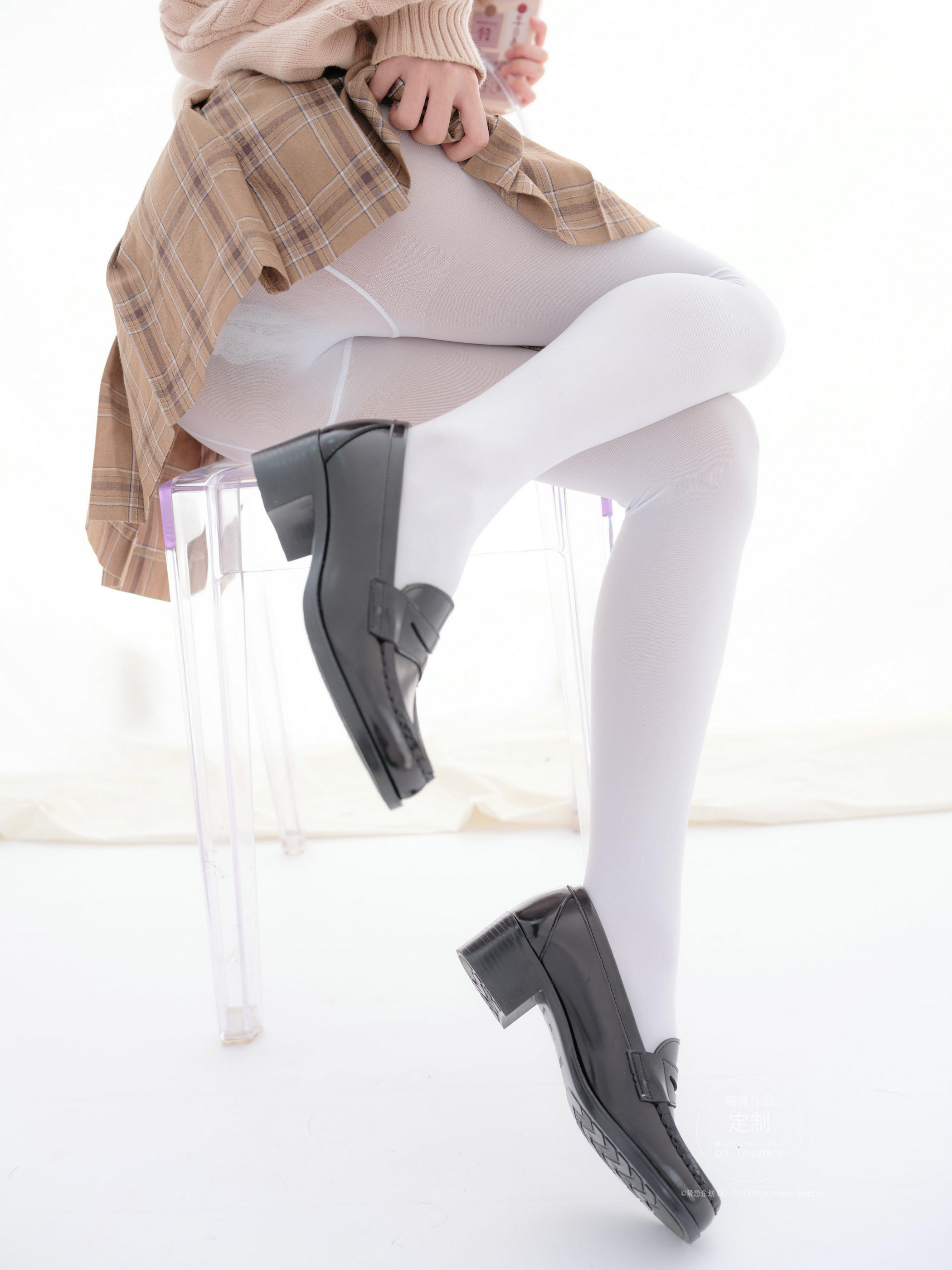 [紧急企划] NO.018 出境：一只喵喵梓 [67P]