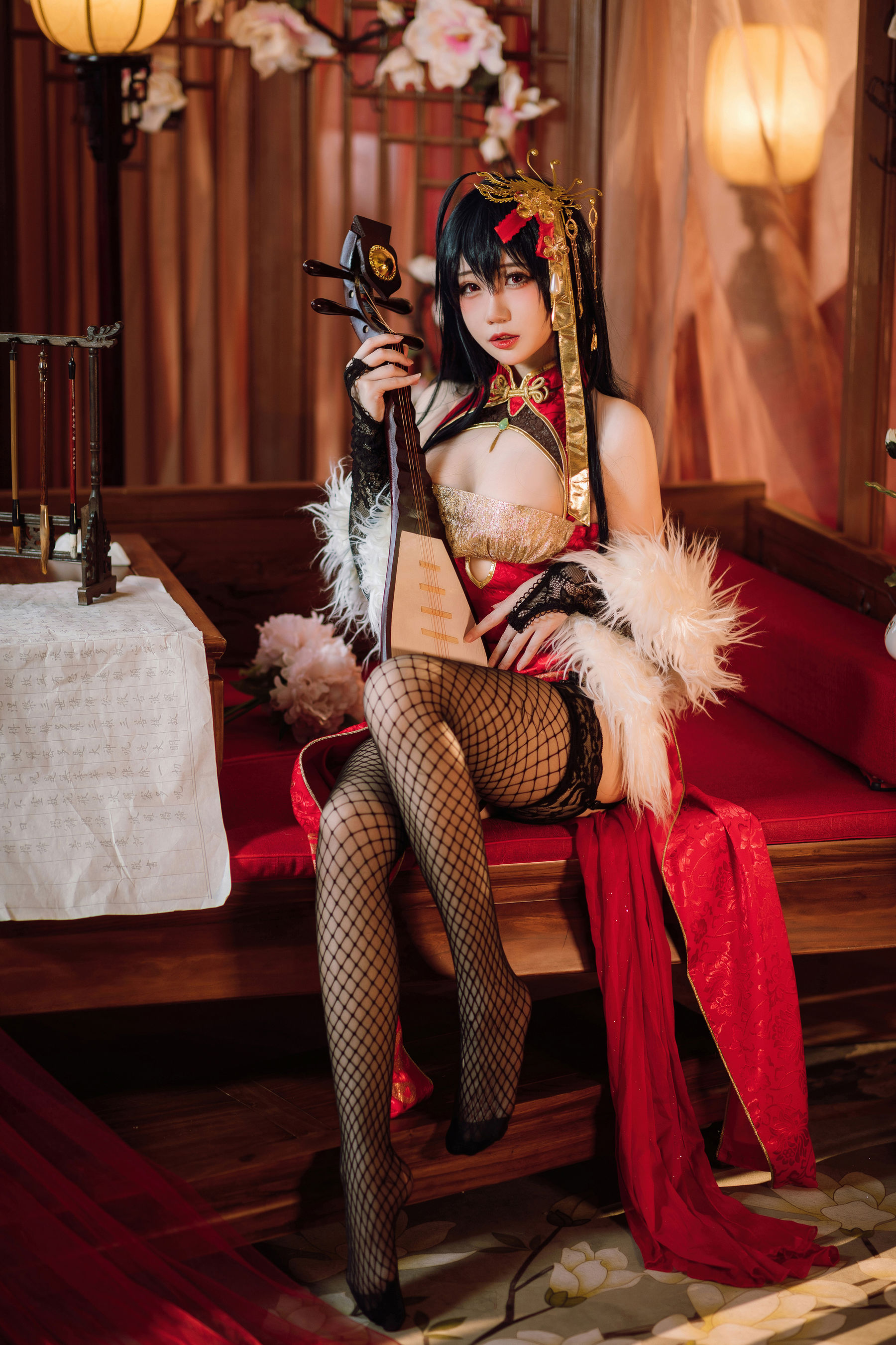 [COSPLAY] 焖焖碳 – 大凤旗袍