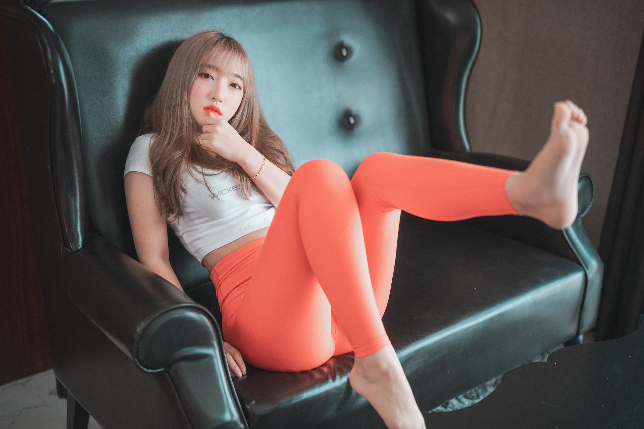 [DJAWA] Rahee – Red Orange & Cool Mint [50P]
