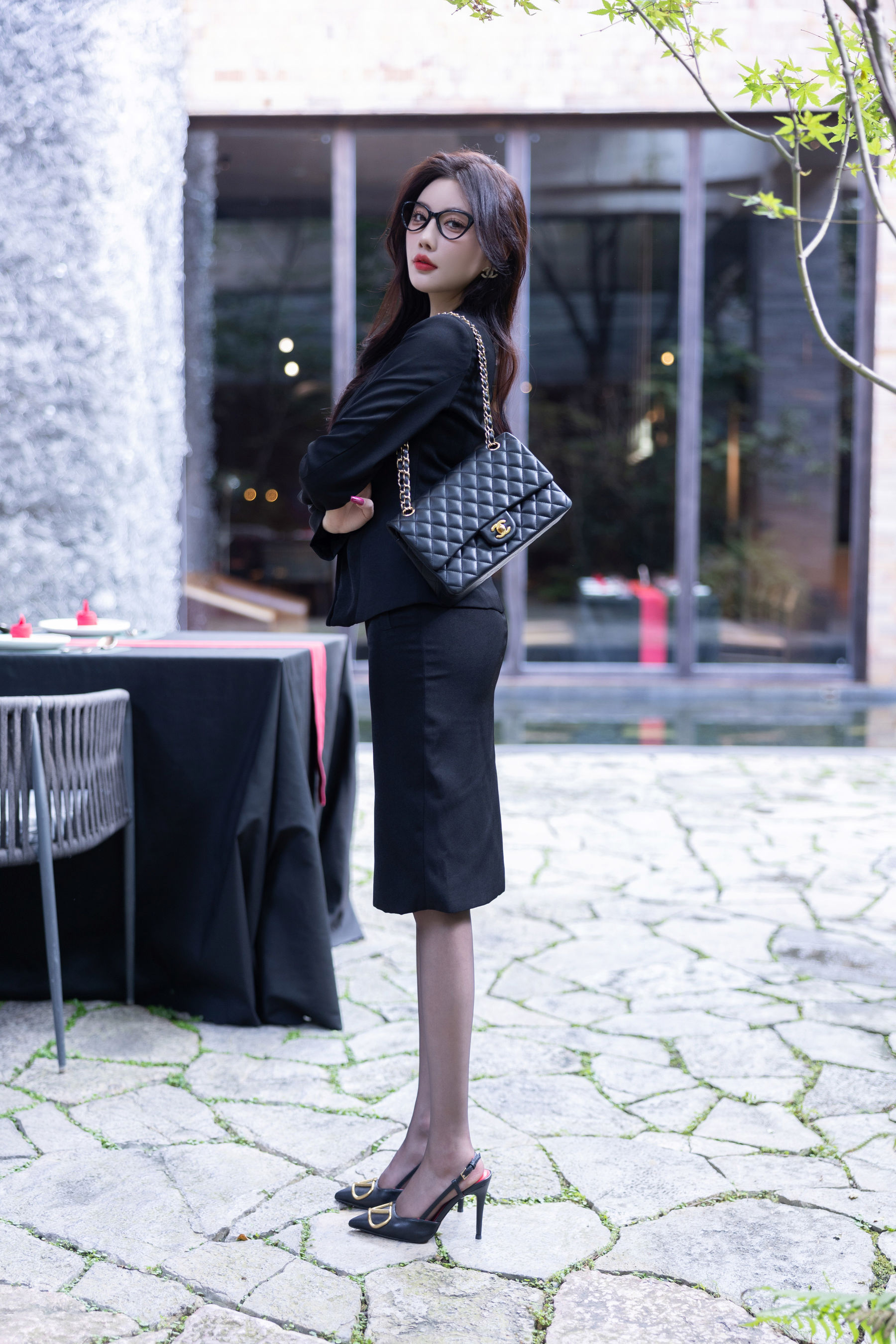 [秀人内购] 杨晨晨 诱人私拍福利 都市OL职业装