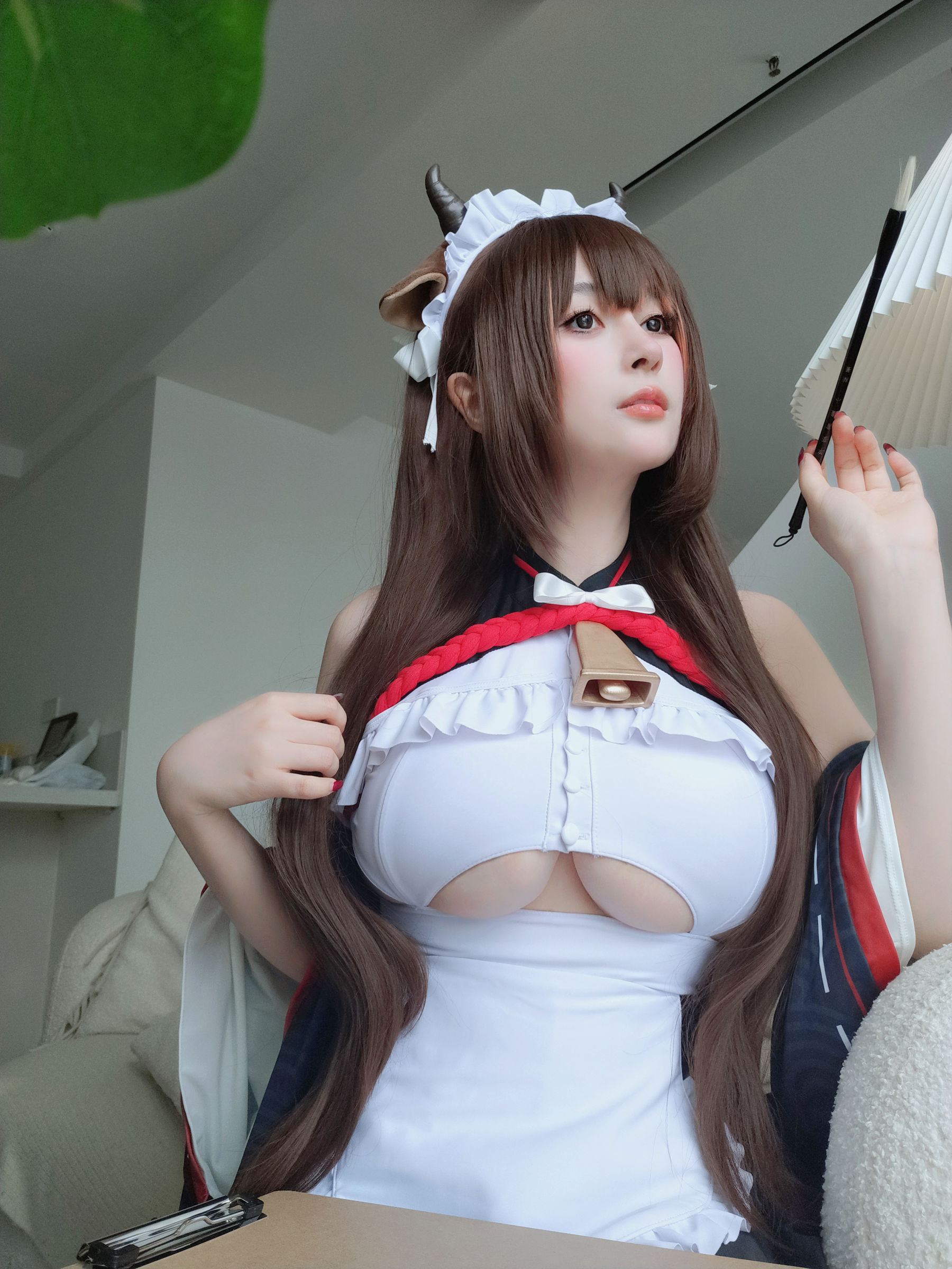 [COSPLAY] Coser小姐姐白银 – 樫野