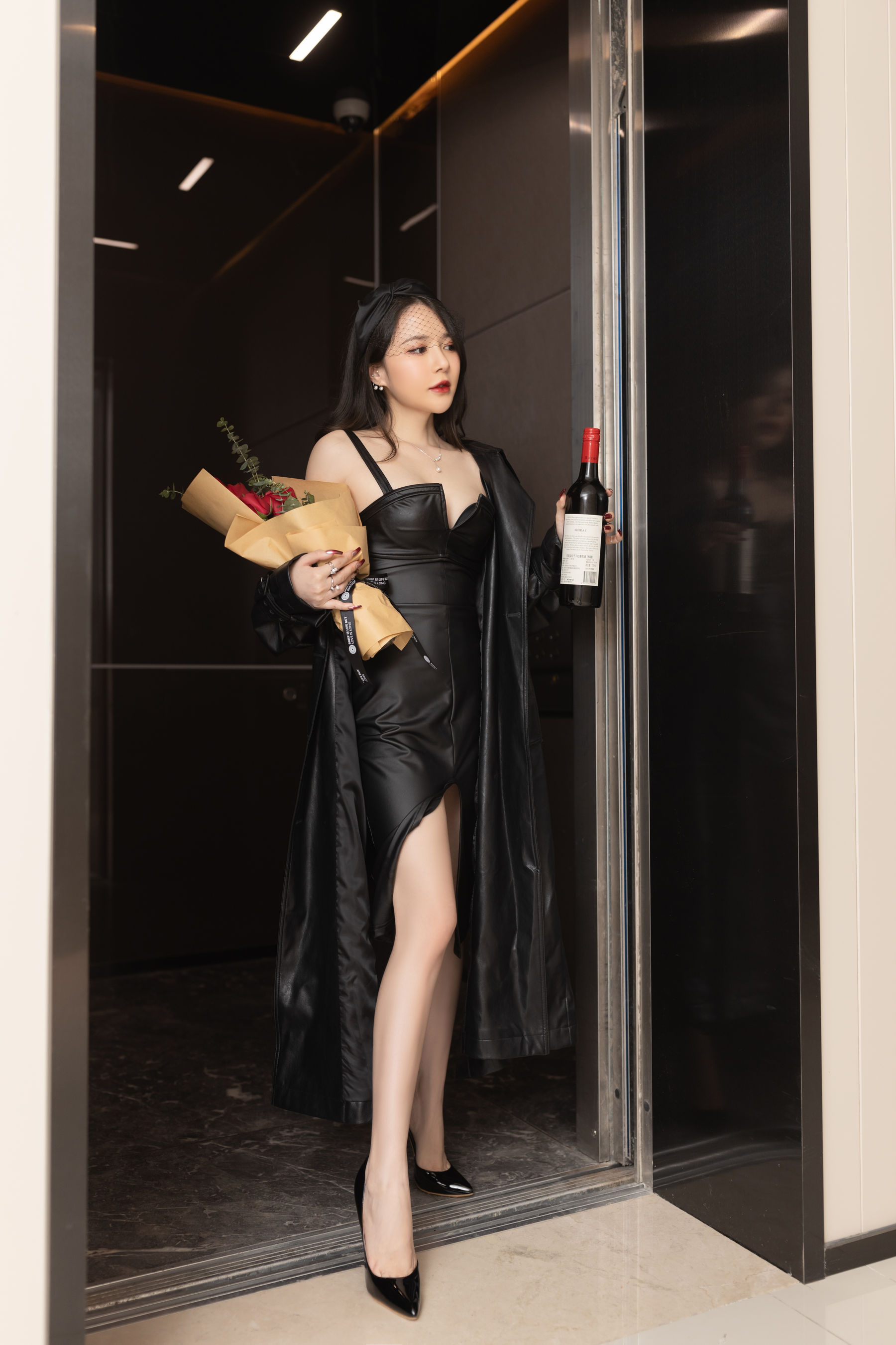 [秀人内购] 鱼子酱Fish 诱人私拍福利 妻子们的聚会