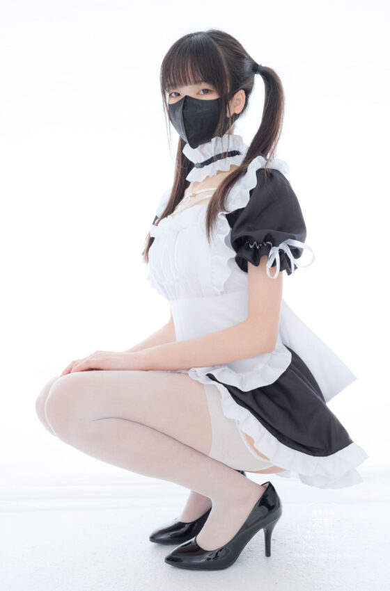 [紧急企划] EX-003 见希w 白丝女仆 [46P]