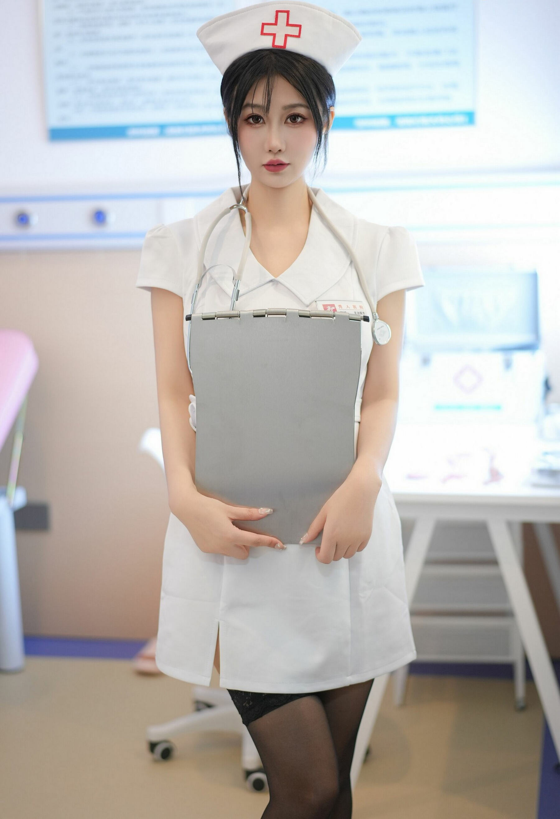 [秀人内购] laura阿姣 诱人私拍福利 黑丝护士