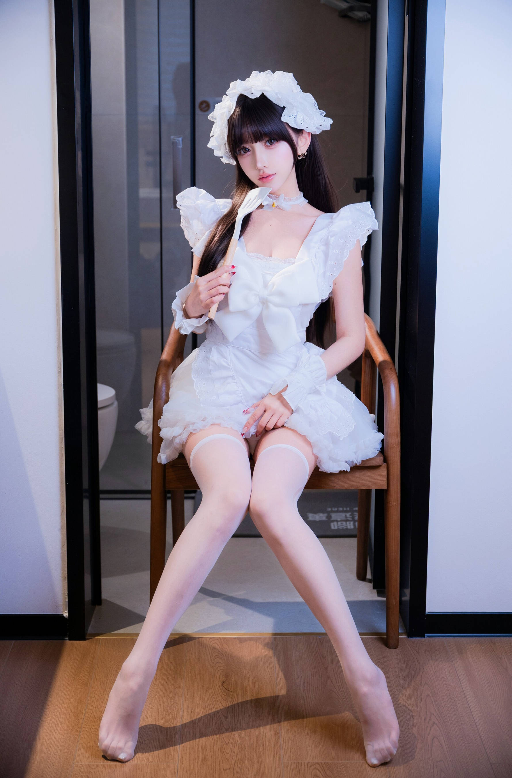 [COSPLAY]过期米线线喵 – 厨娘女仆
