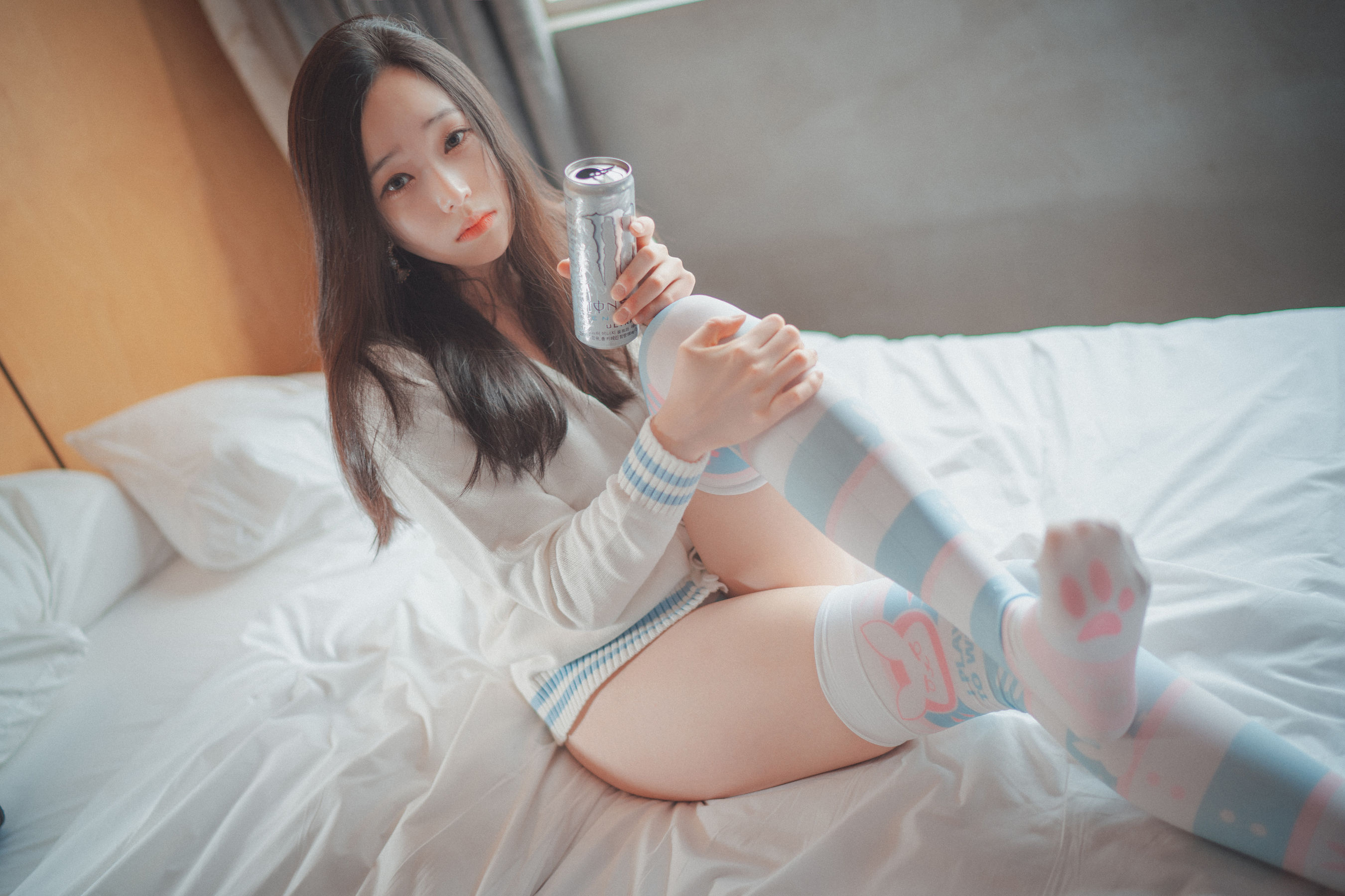[DJAWA] Bambi – Homebody Girl [50P]