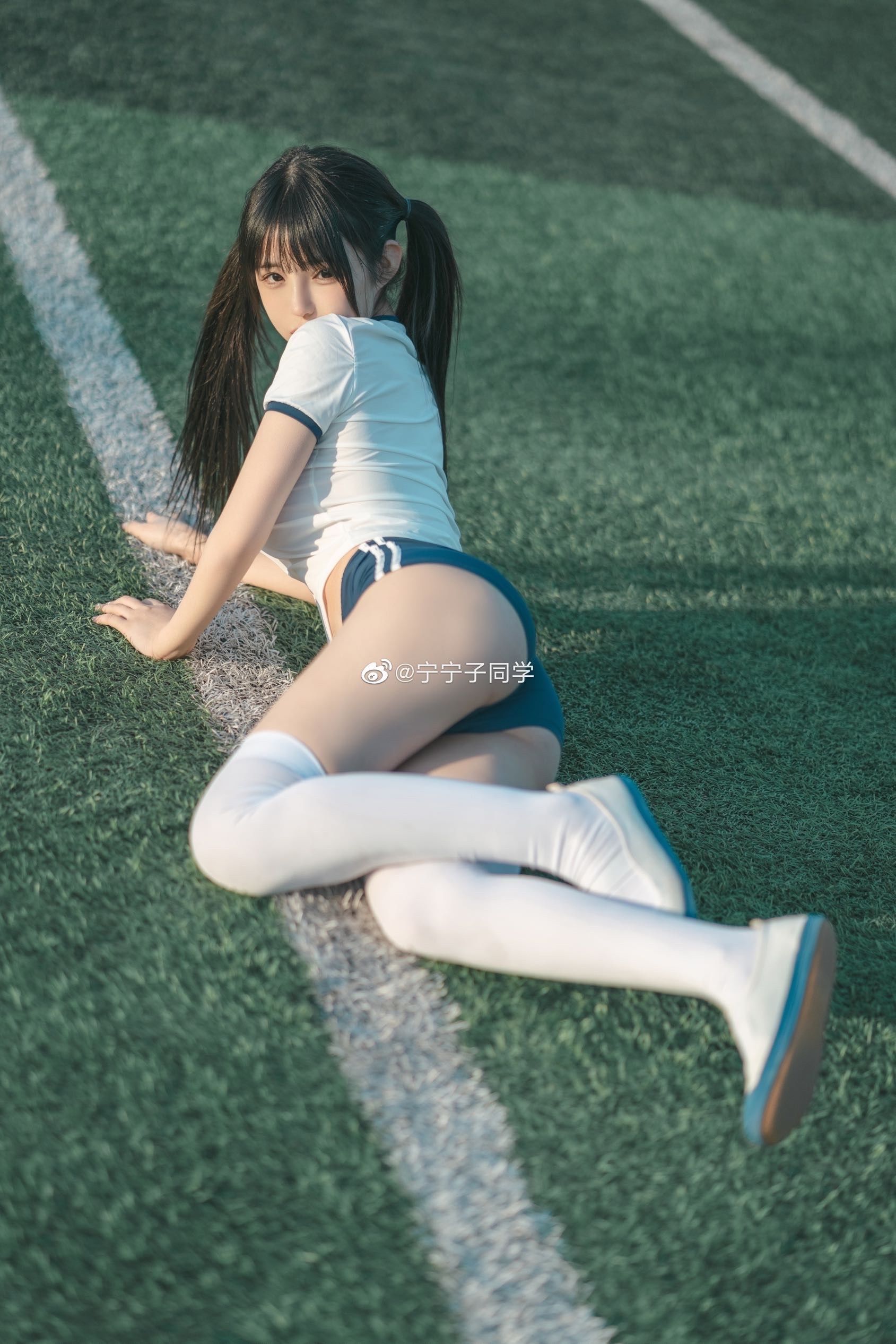 [COSPLAY] 桜井宁宁 – 体操服