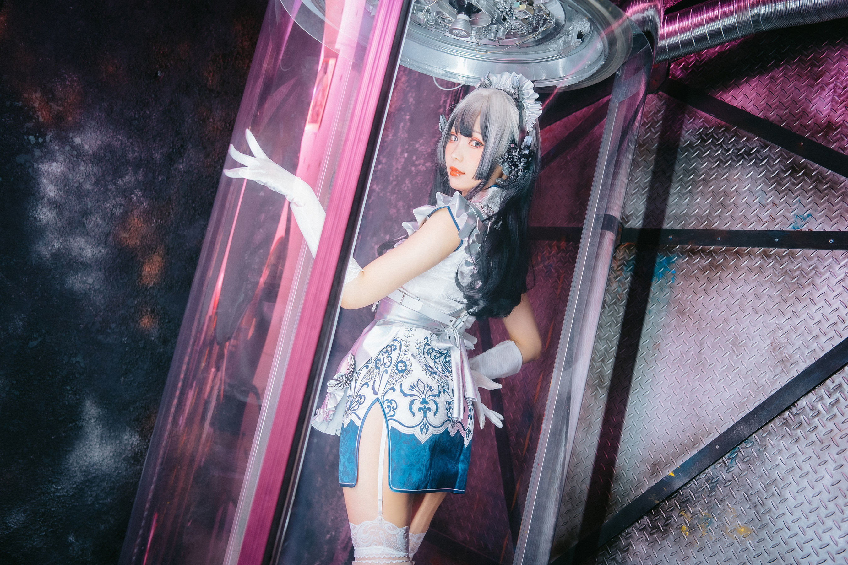 [COSPLAY] Ely_eee(ElyEE子) – 賽博女僕 青輝石