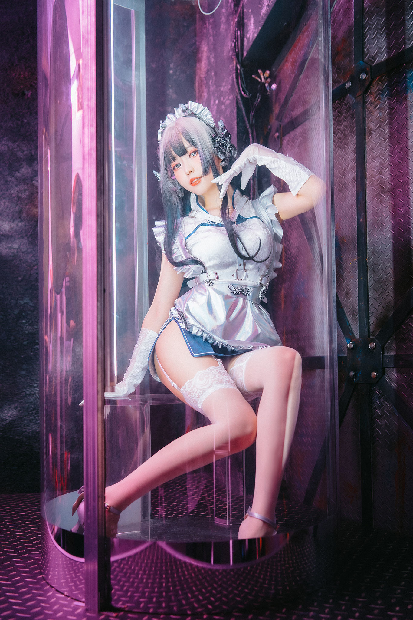 [COSPLAY] Ely_eee(ElyEE子) – 賽博女僕 青輝石
