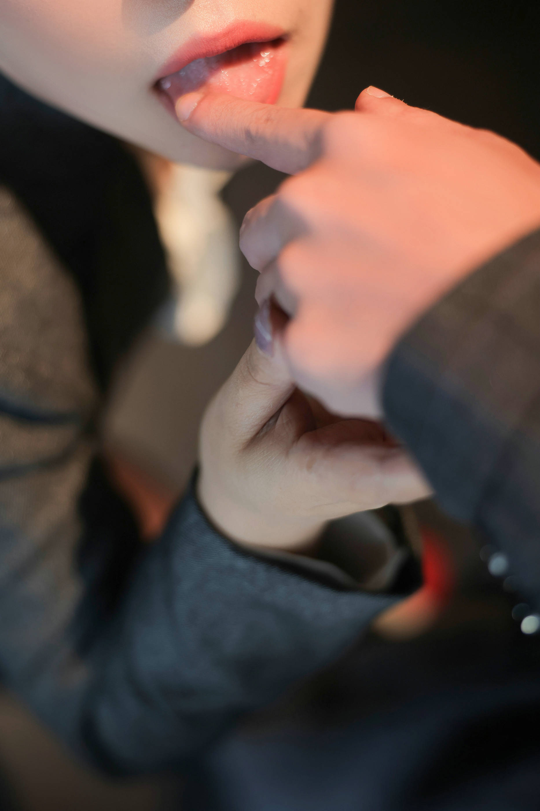 [秀人内购] 麦田 诱人私拍福利 职业OL制服