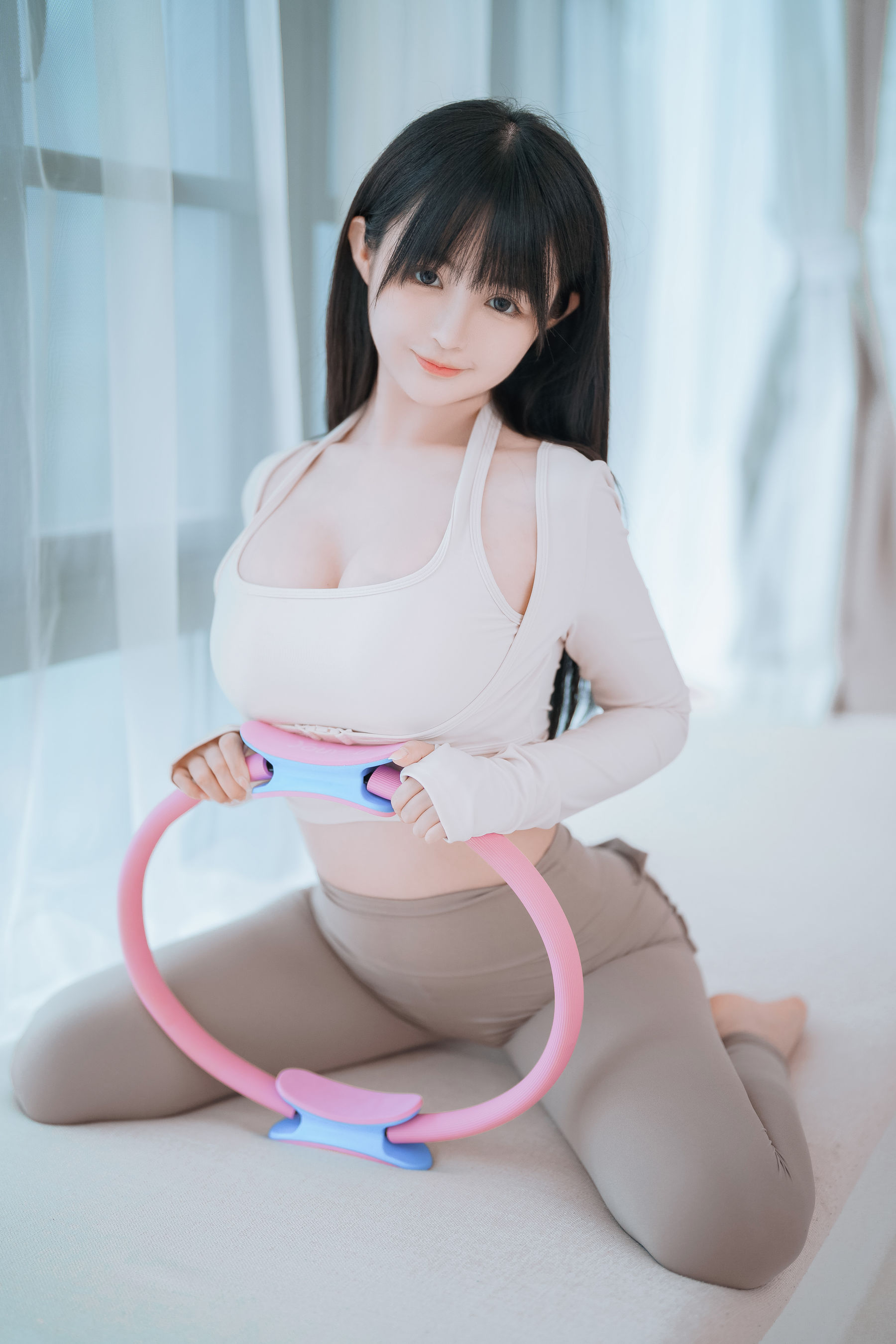[COSPLAY] 桜井宁宁 – 瑜伽妹妹