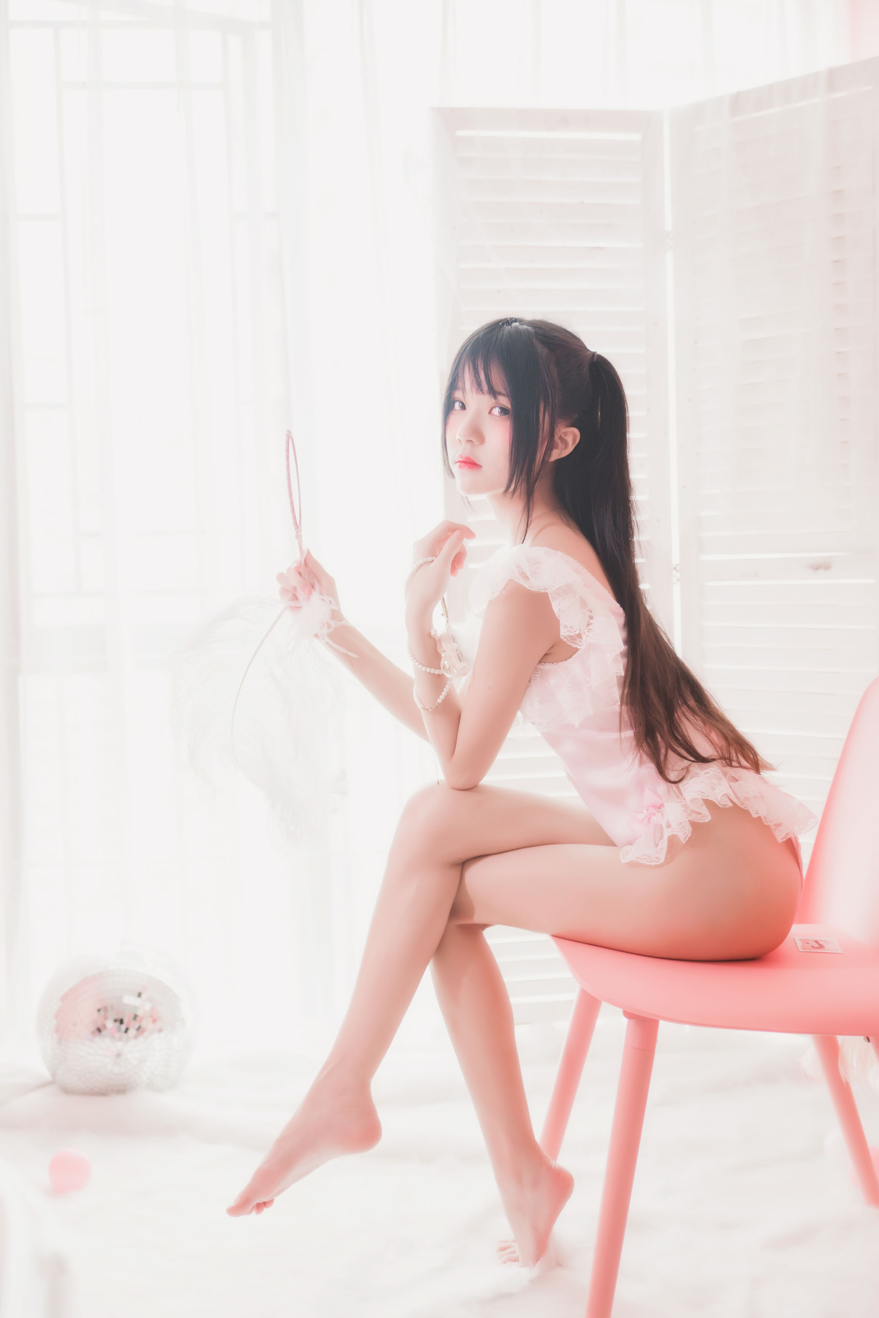 [COSPLAY] 桜桃喵 – 冬眠系列 粉色浴缸