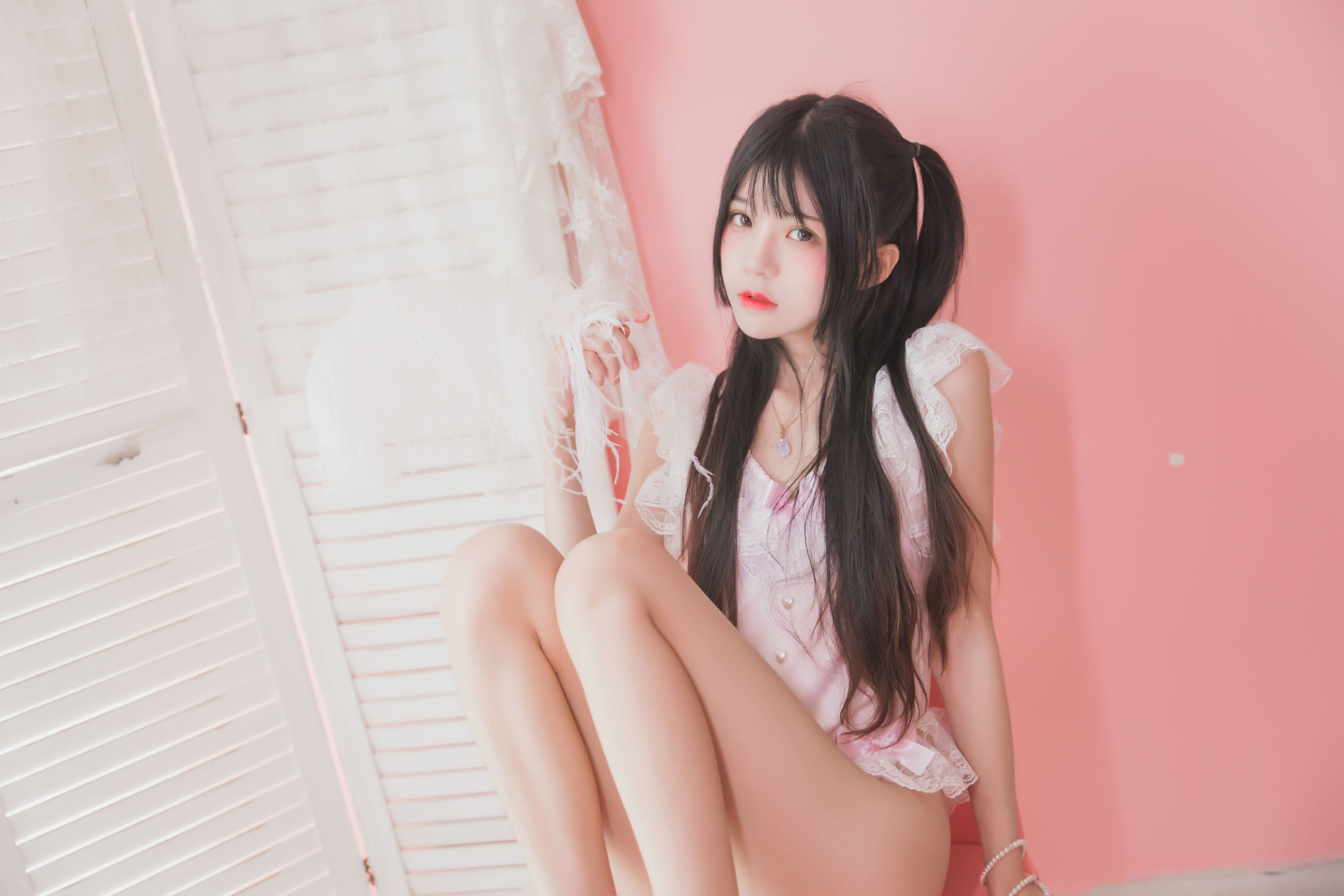 [COSPLAY] 桜桃喵 – 冬眠系列 粉色浴缸