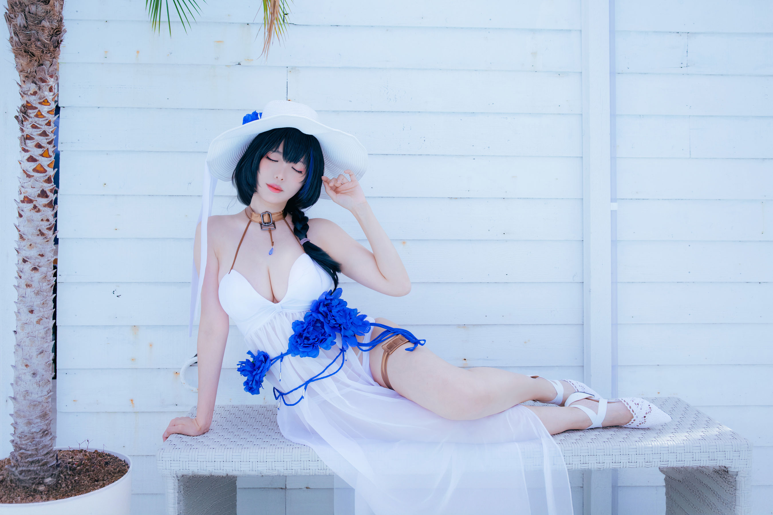 [COSPLAY] Ely_eee(ElyEE子) – Mary Bay Goddess