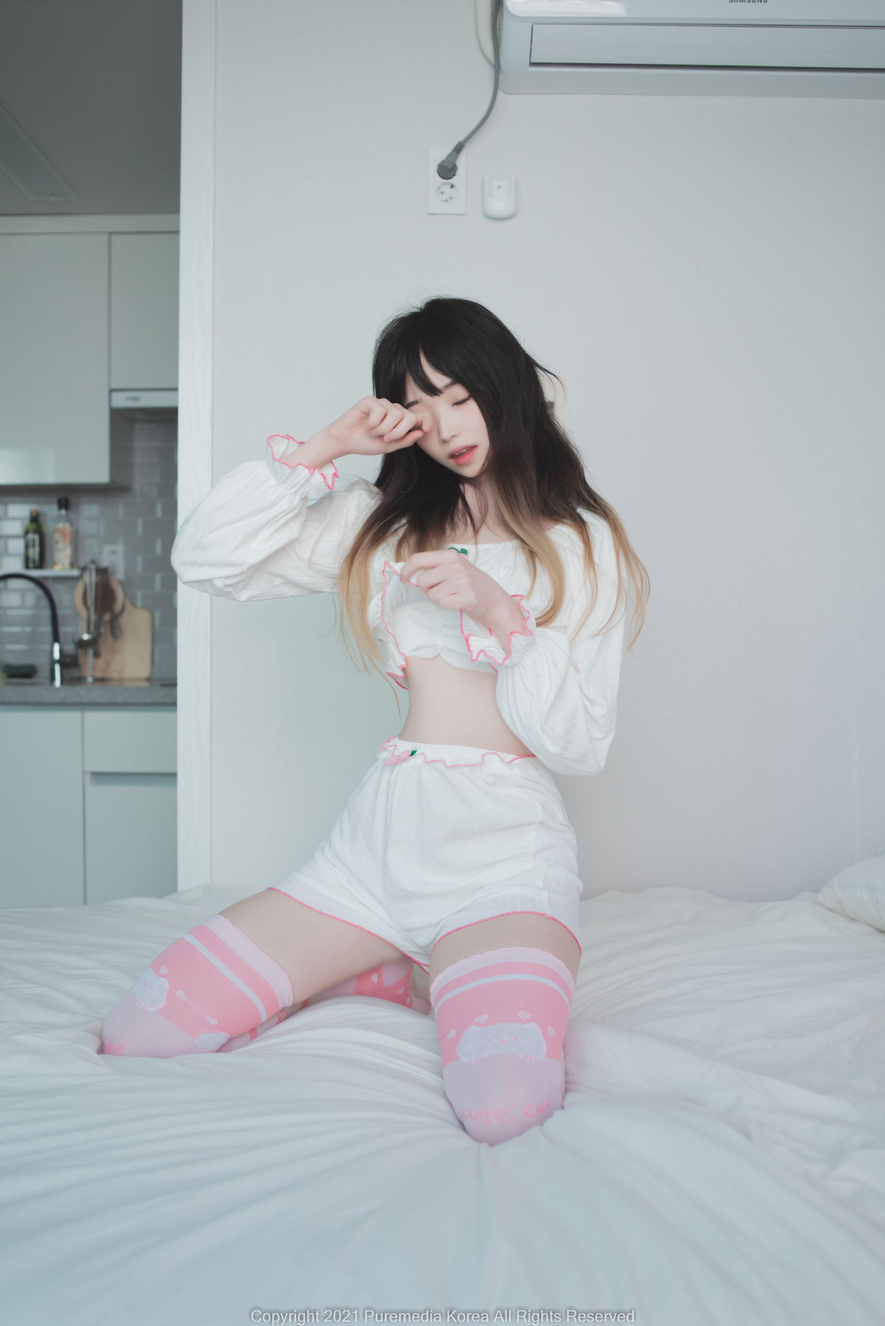 [PURE MEDIA] Bambi 性感居家服饰 [91P]